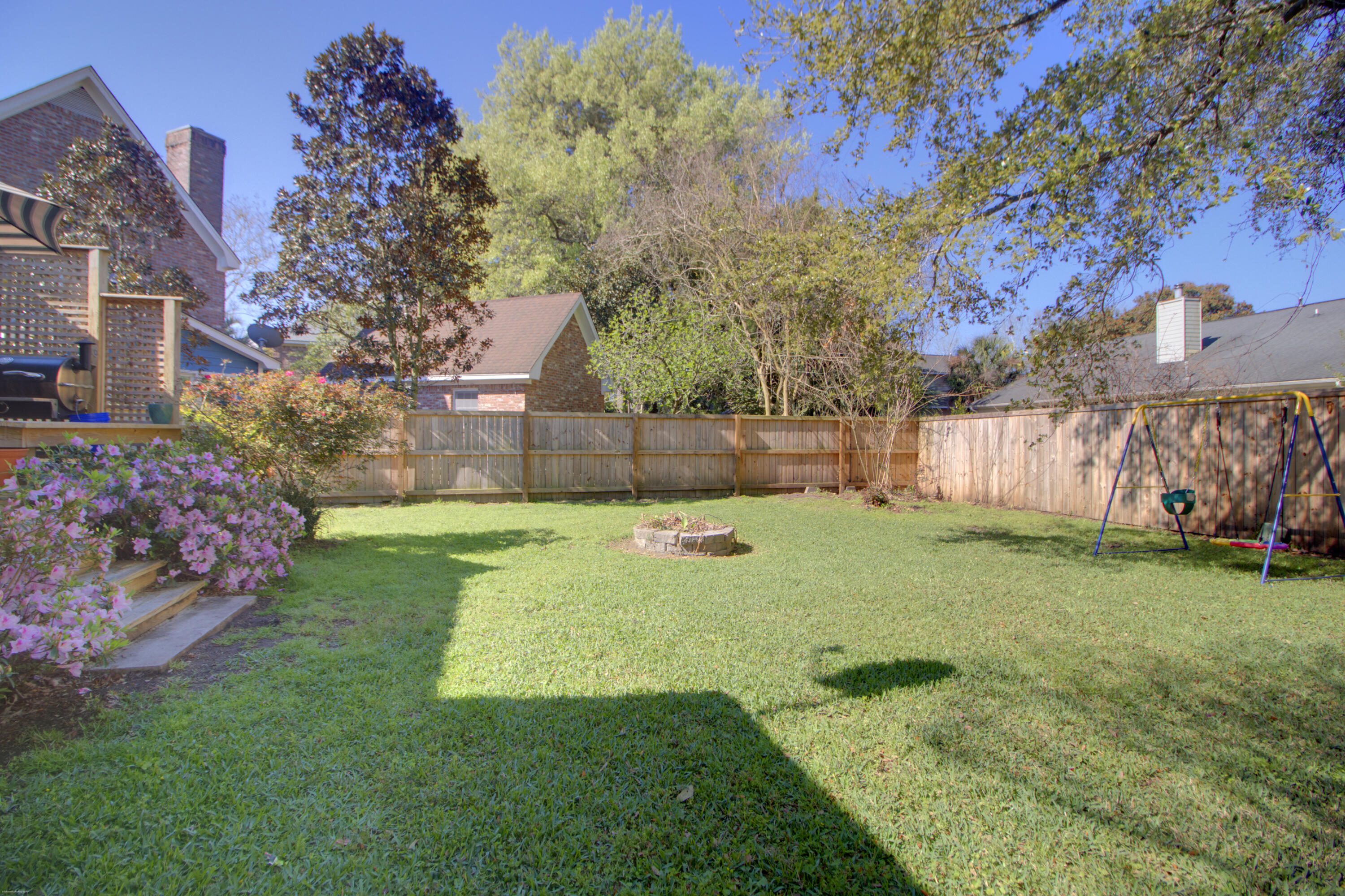 18 Lavington Road