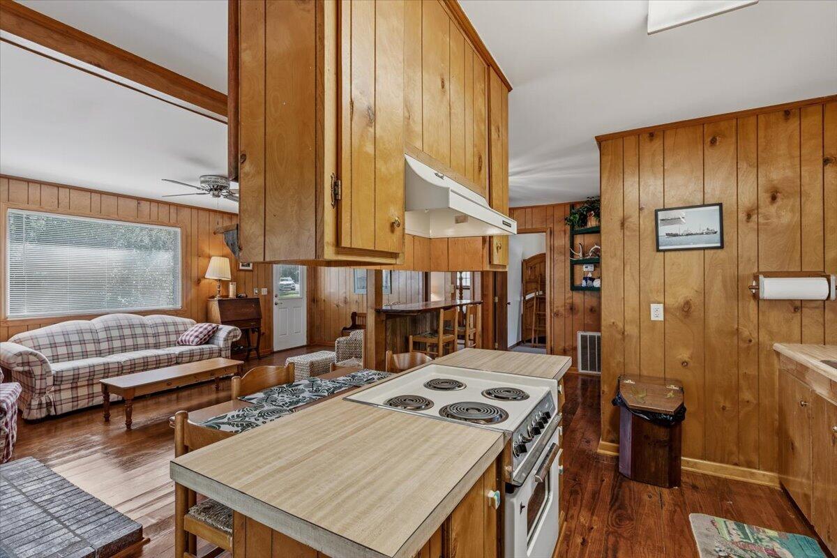 158 Crumley Road