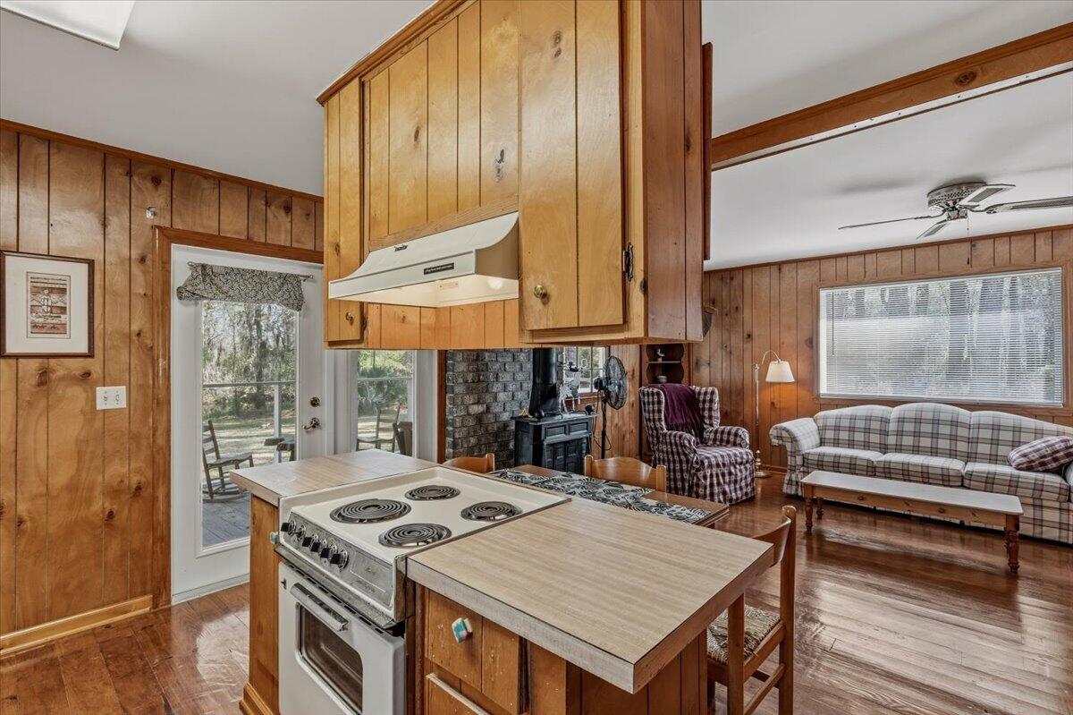 158 Crumley Road