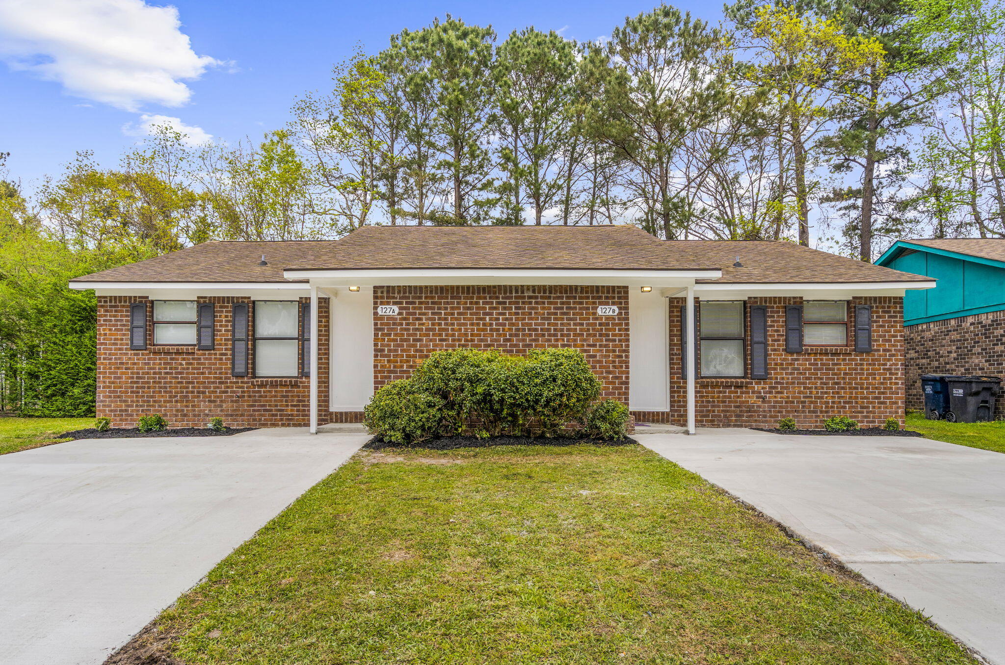 127 Cedar Grove Drive Unit: A&B
