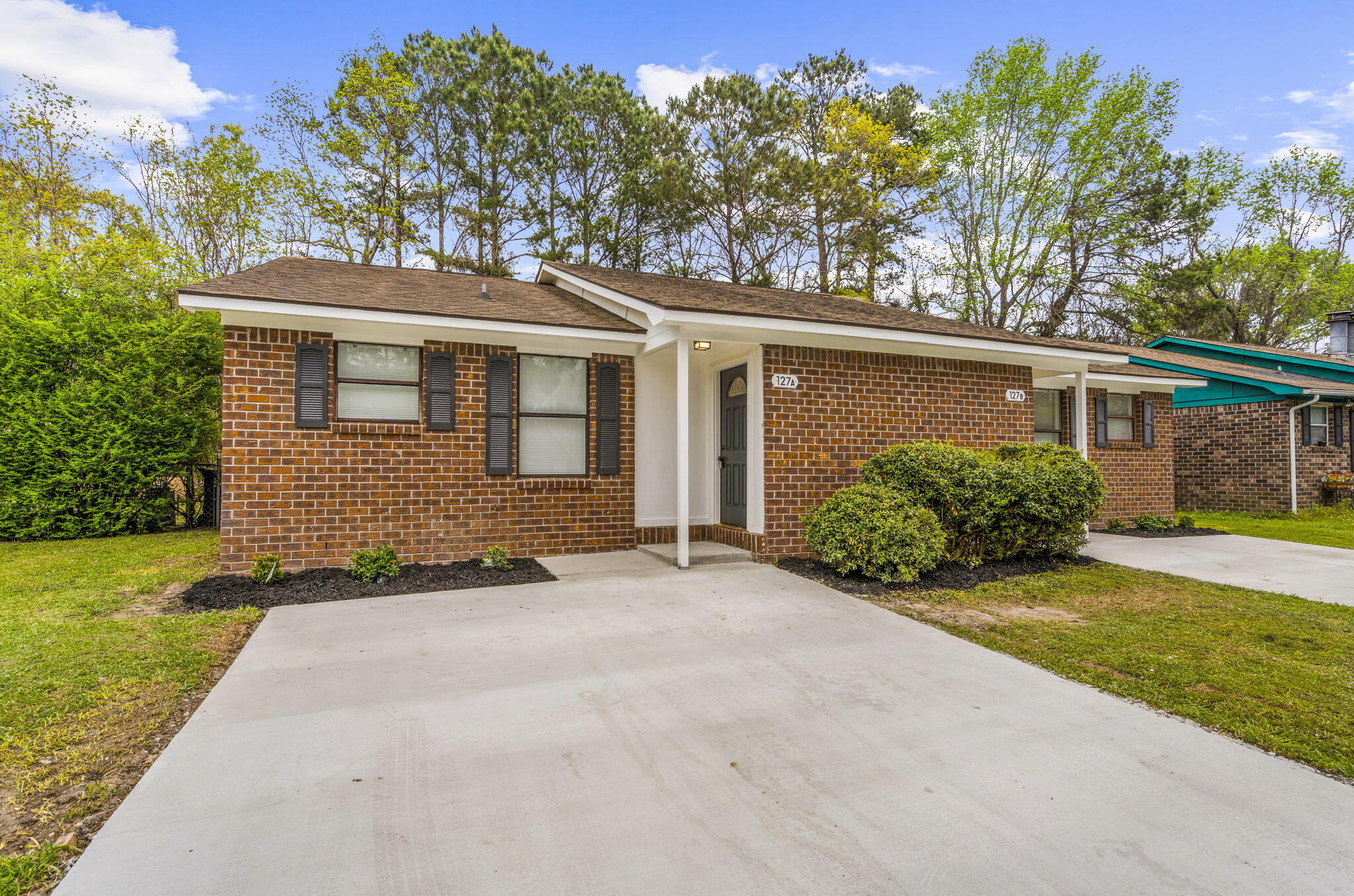 127 Cedar Grove Drive Unit: A&B