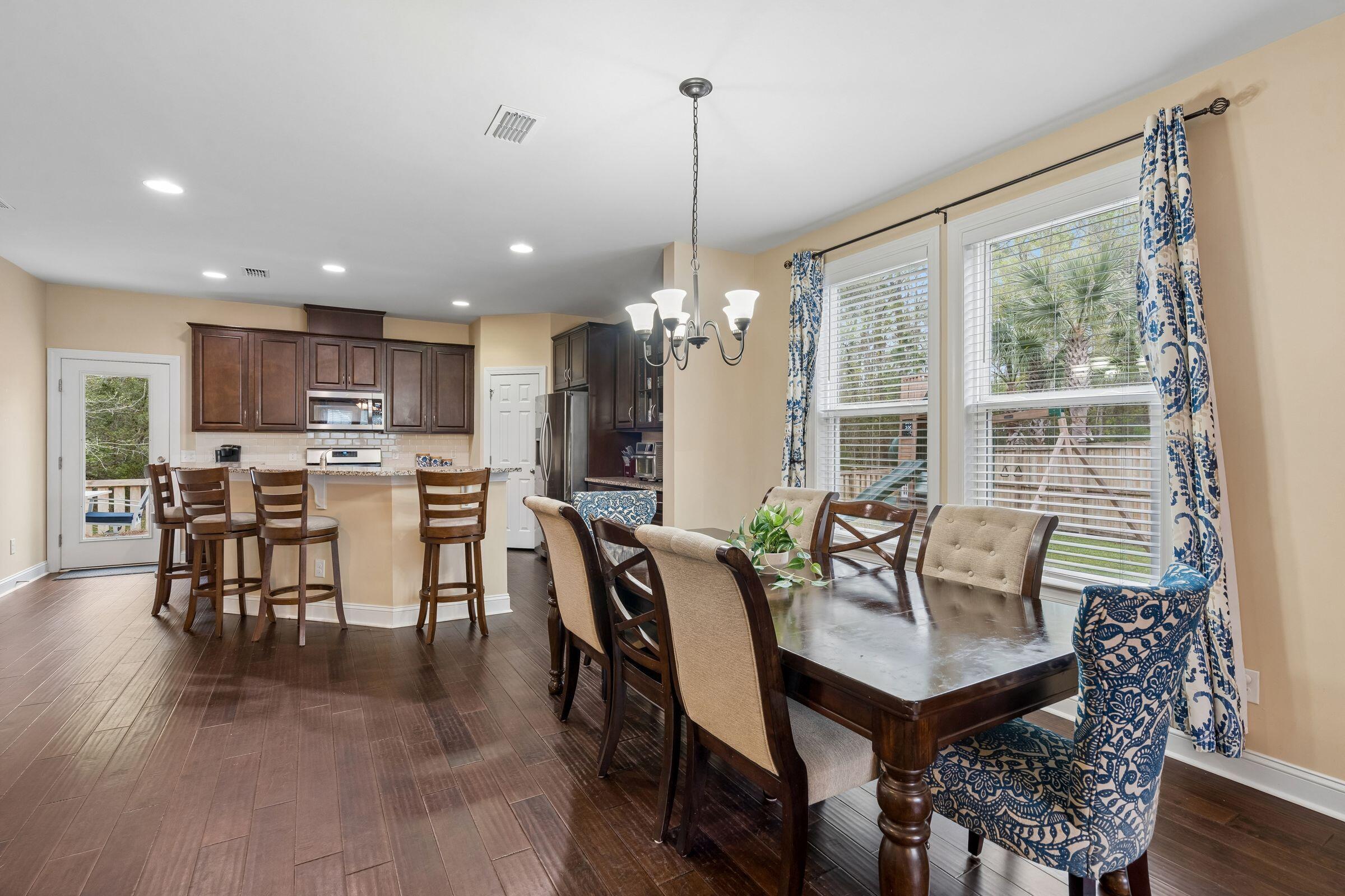 3122 Harding Court