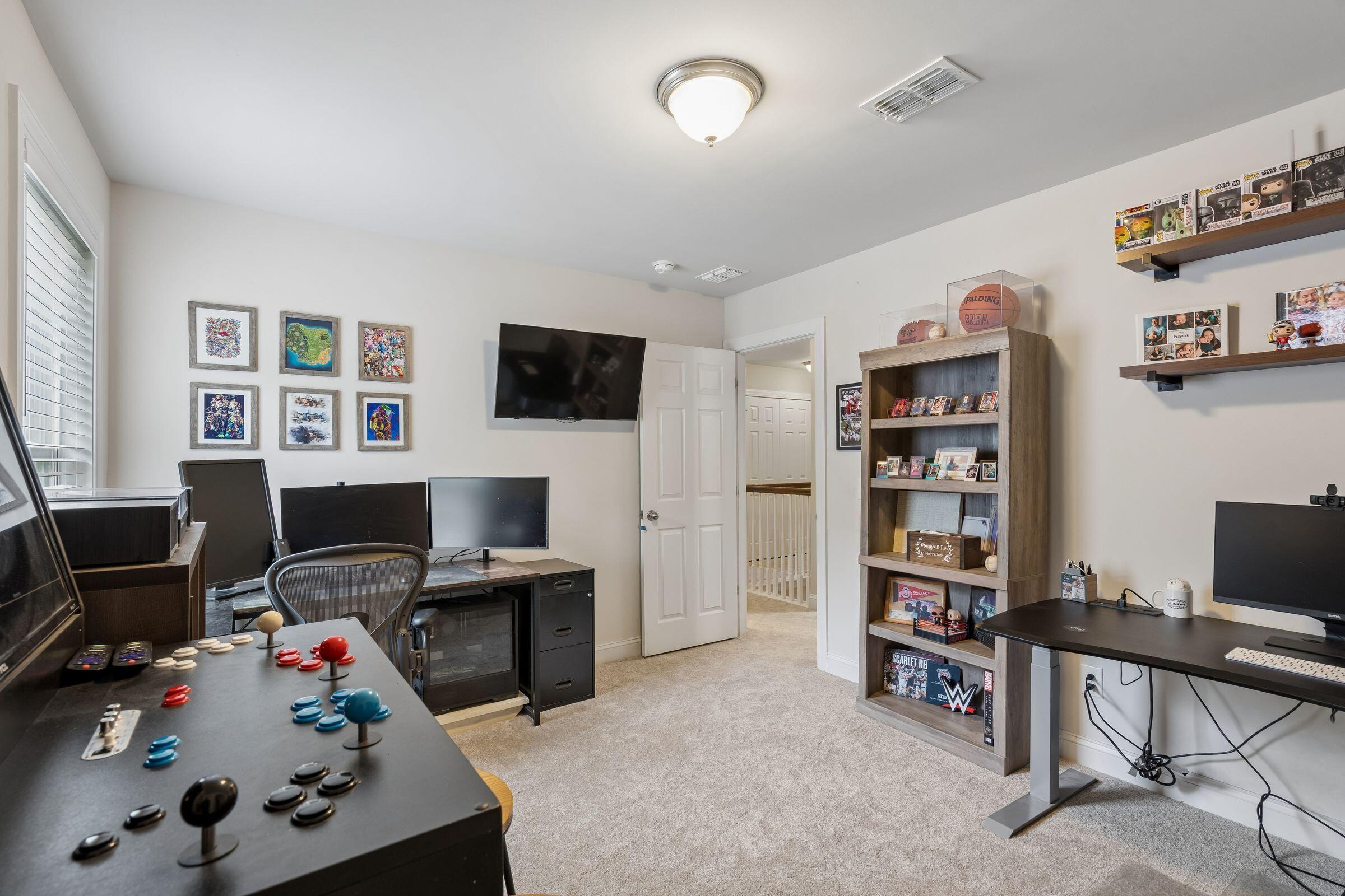 3122 Harding Court