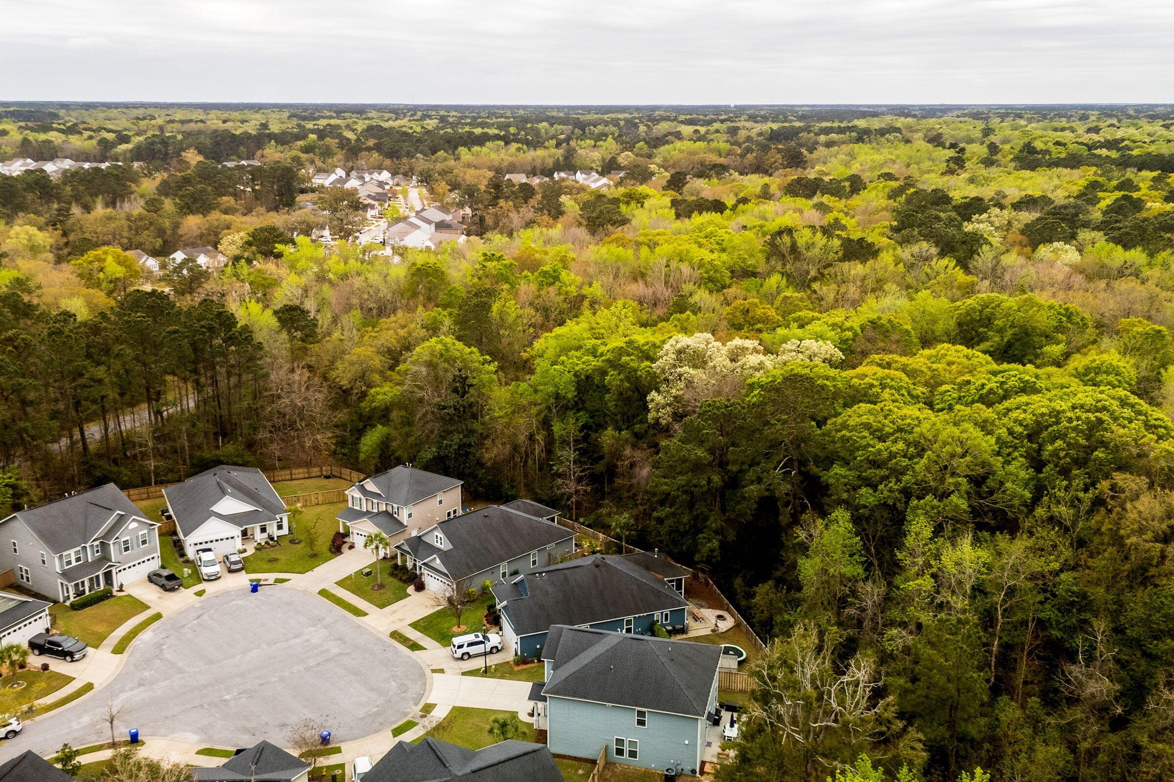3122 Harding Court