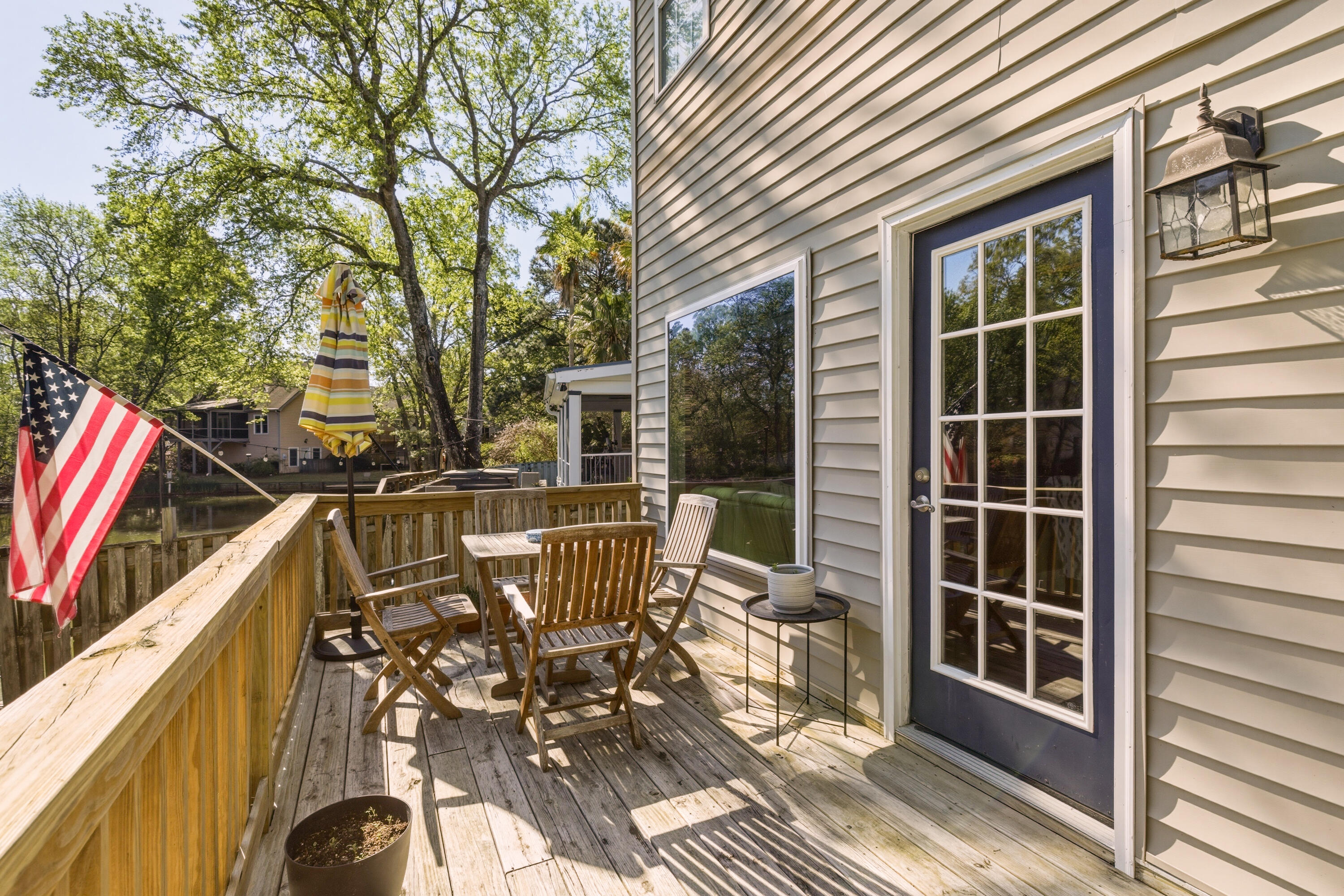 812 Harbor Place Drive