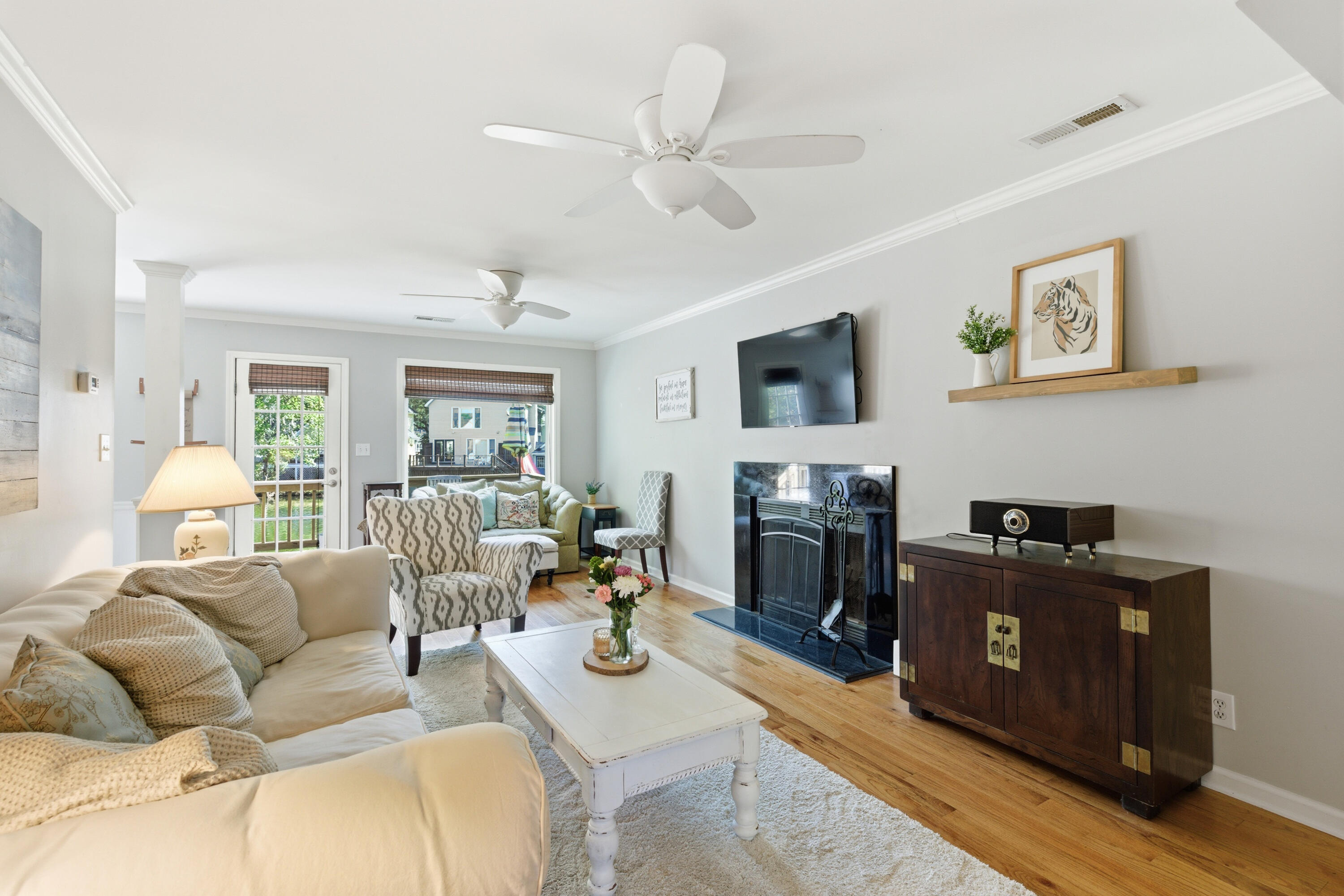 812 Harbor Place Drive