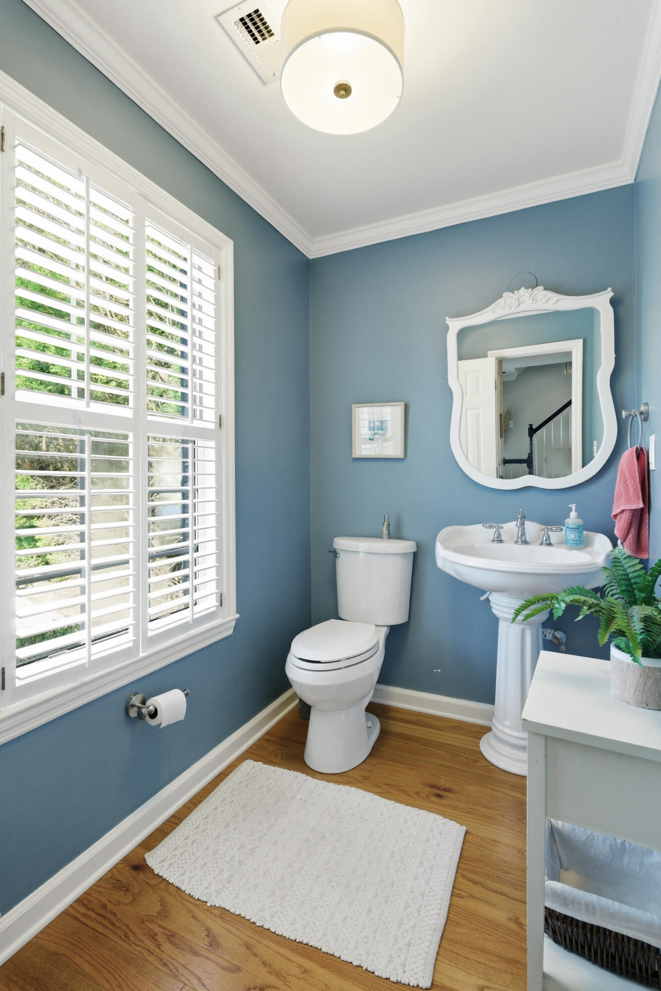 812 Harbor Place Drive