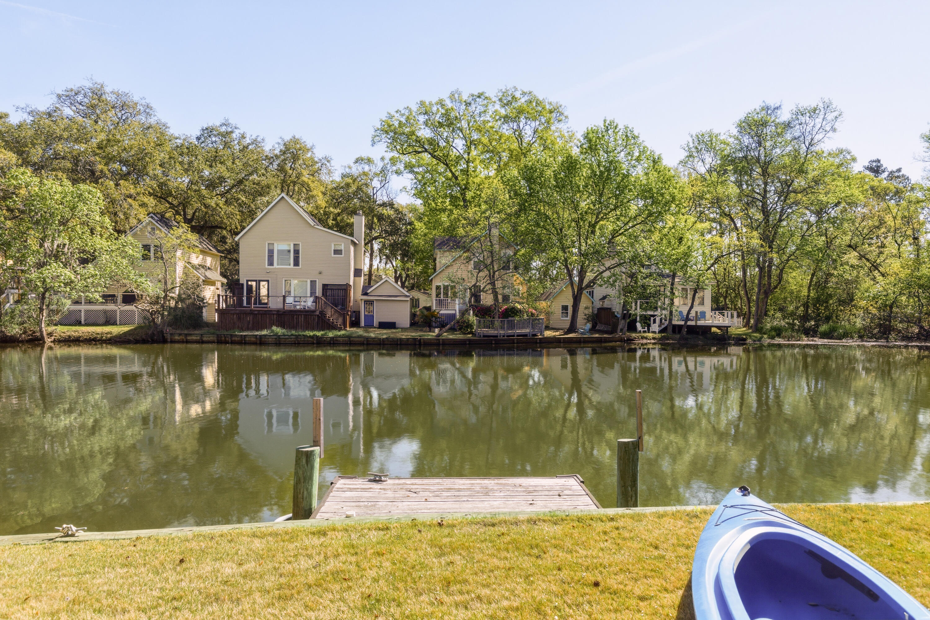 812 Harbor Place Drive