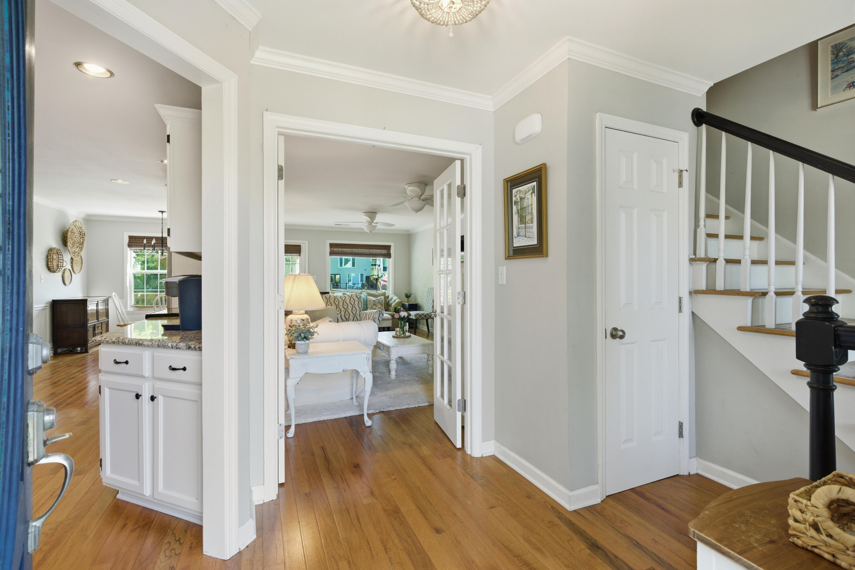 812 Harbor Place Drive