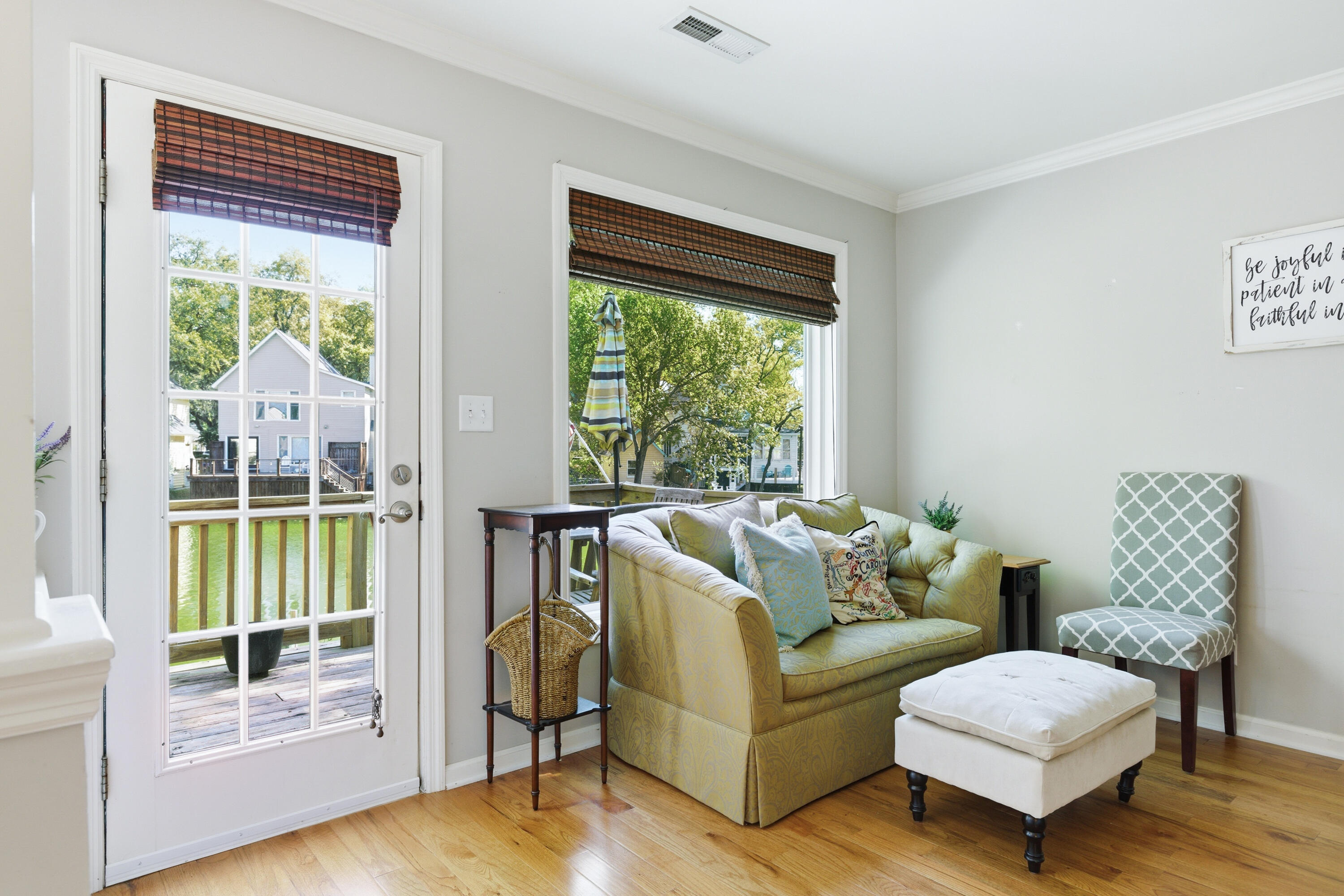 812 Harbor Place Drive