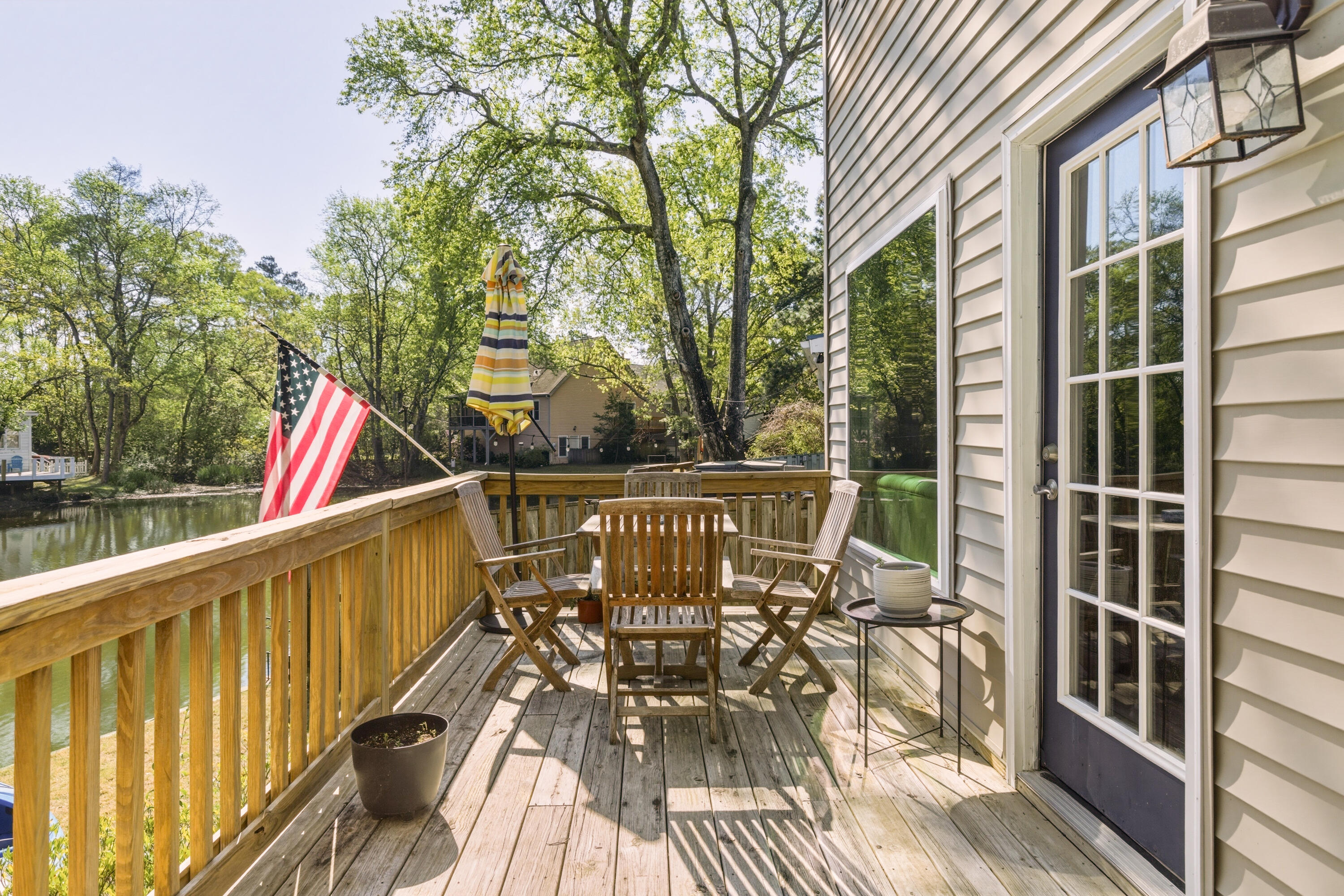 812 Harbor Place Drive