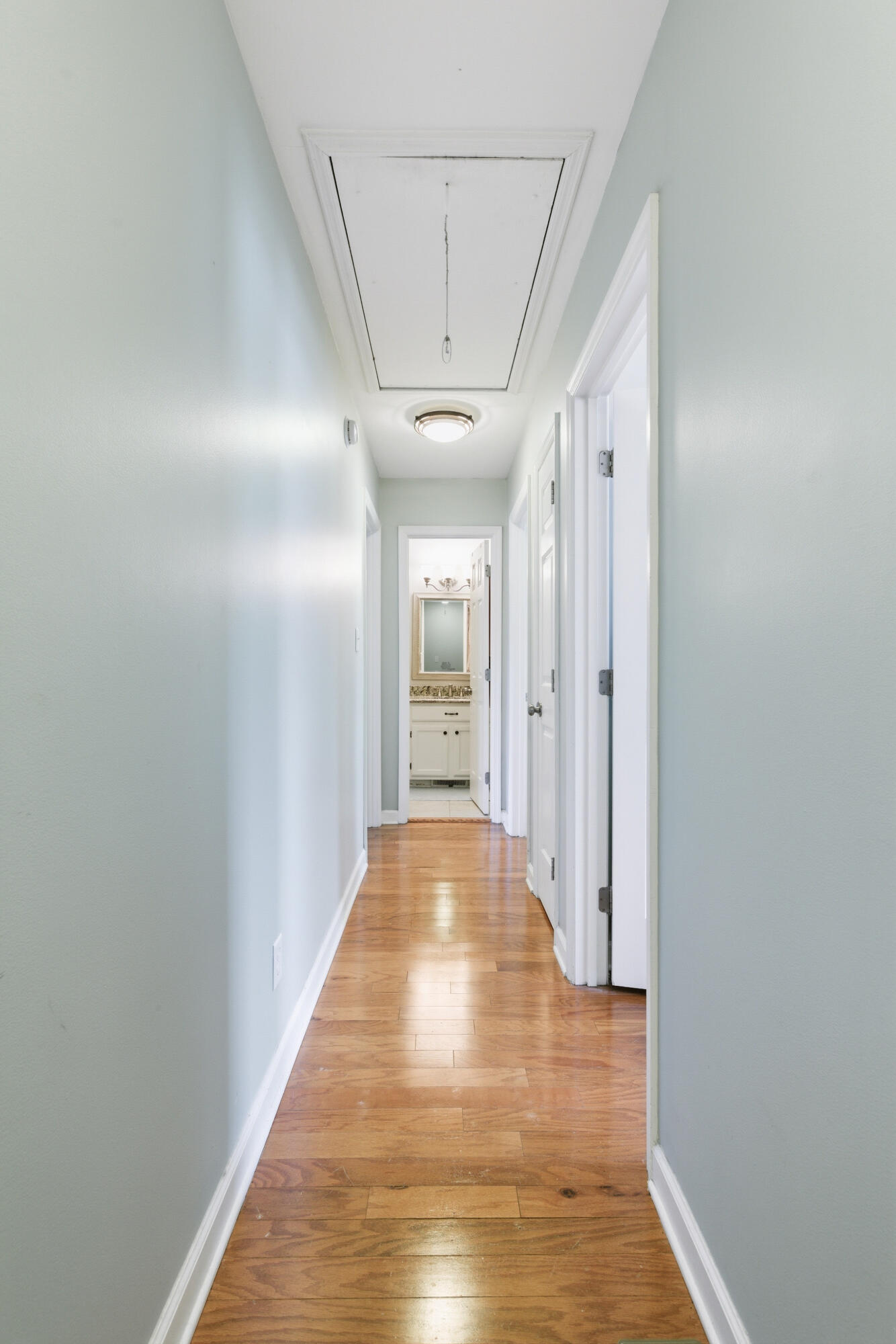 812 Harbor Place Drive