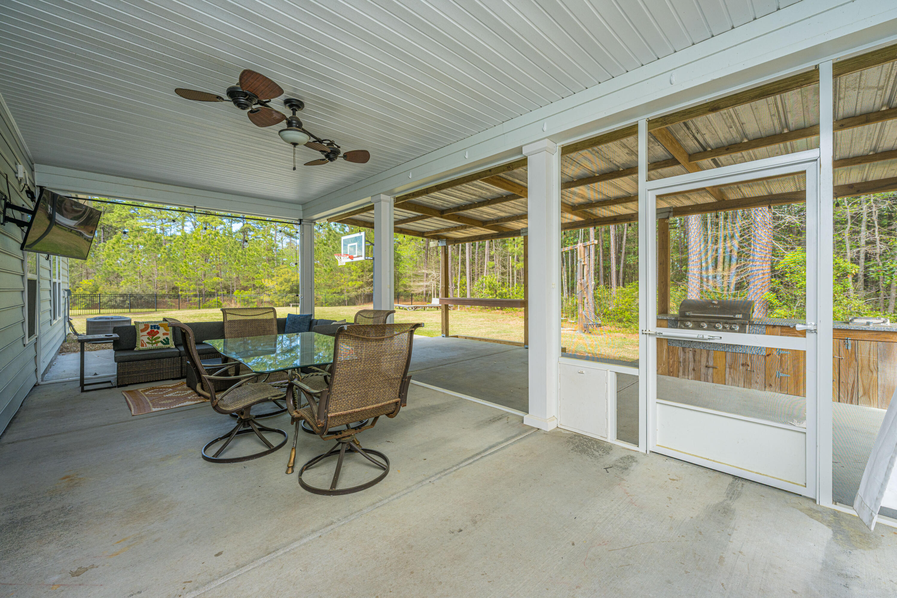 6030 Rainbow Trout Drive