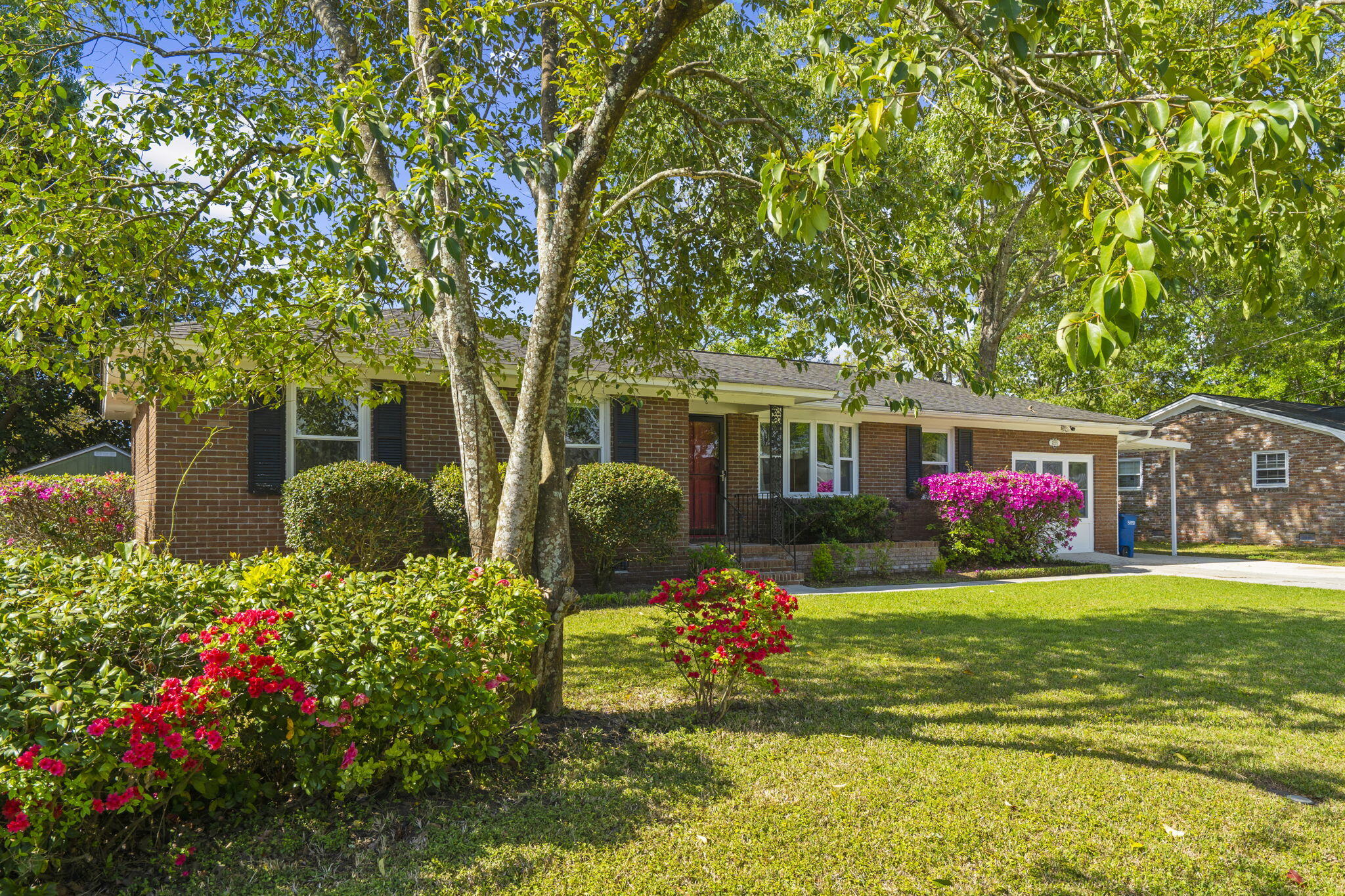 2235 N Dallerton Circle