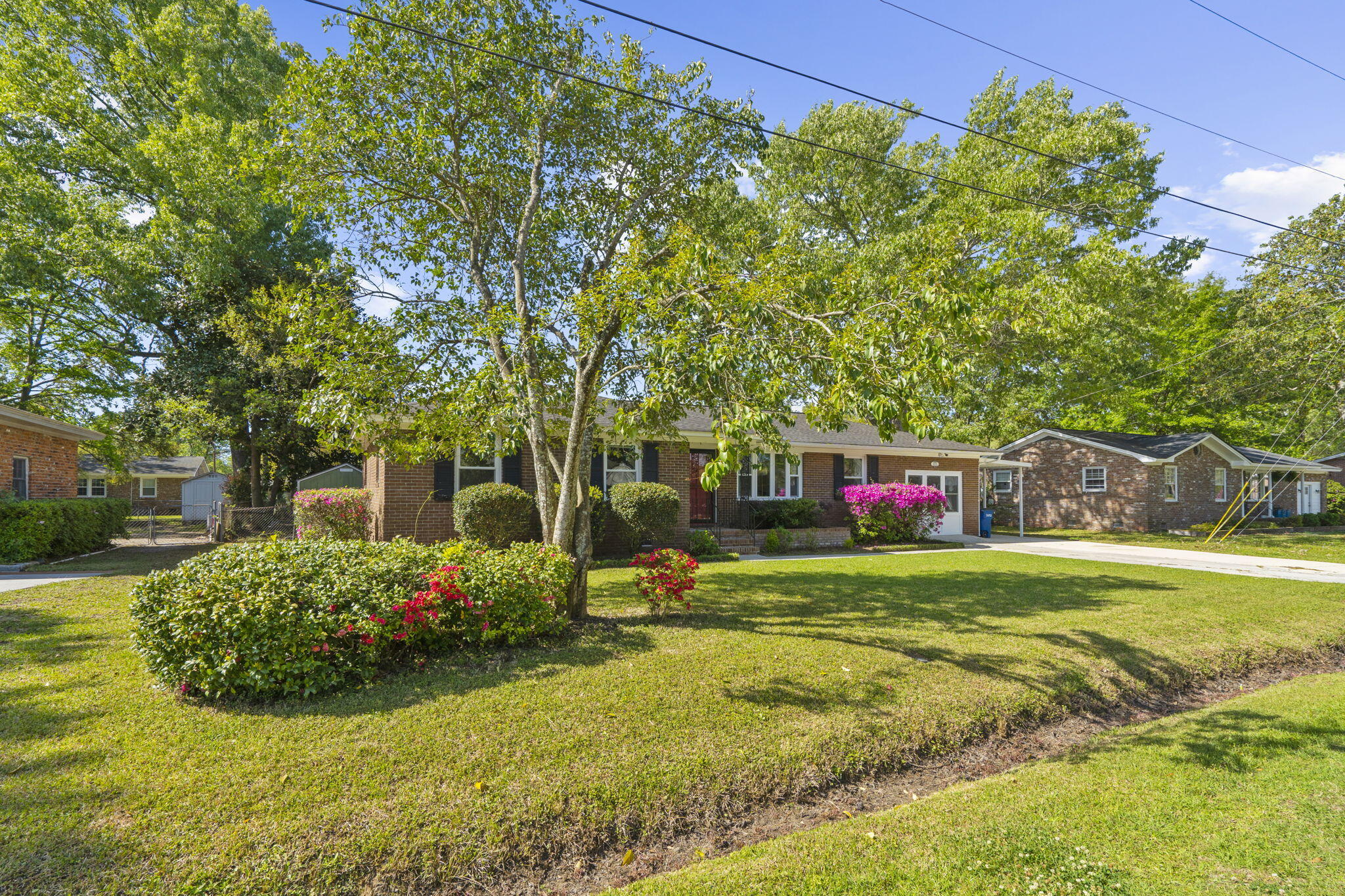 2235 N Dallerton Circle
