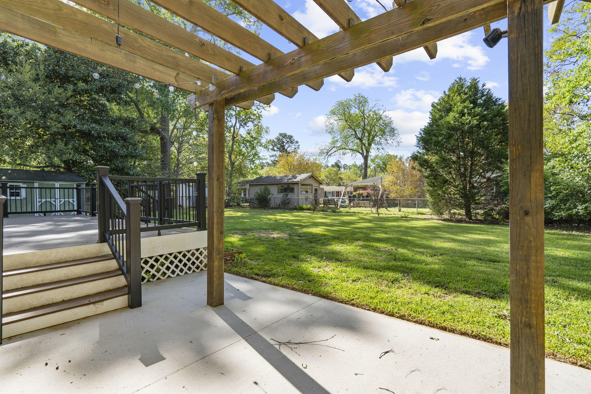 2235 N Dallerton Circle