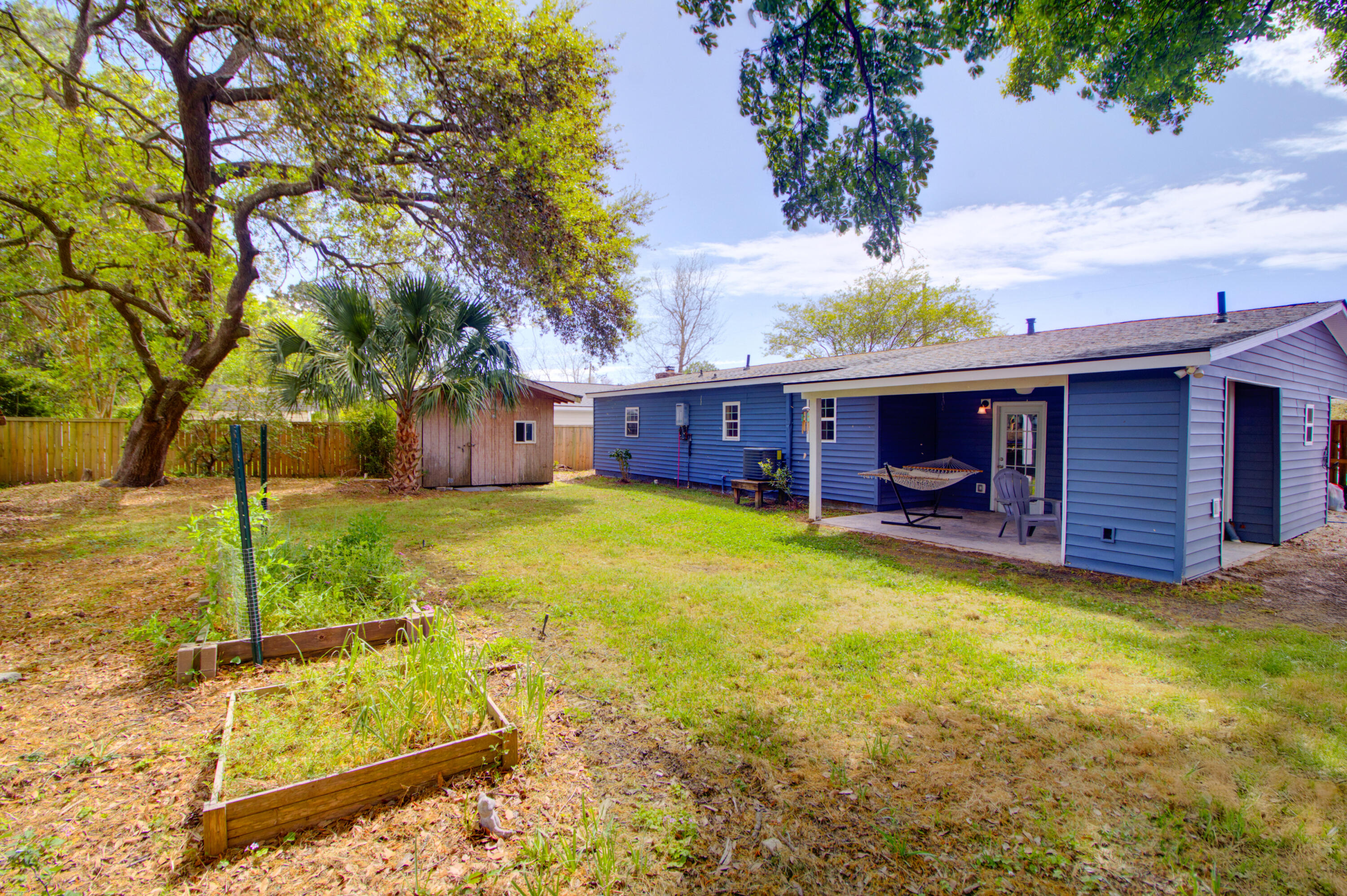 350 Hoff Avenue