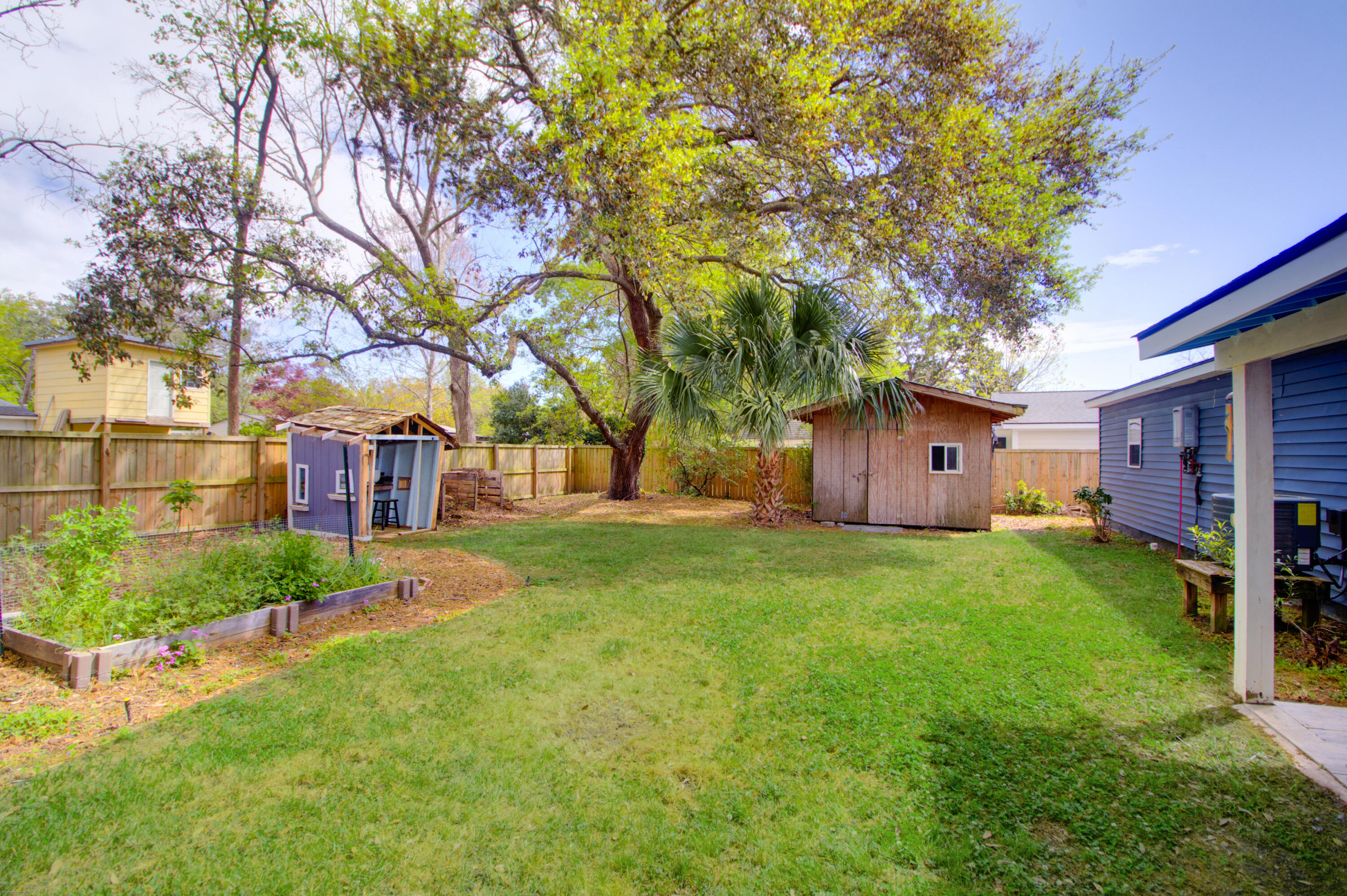 350 Hoff Avenue