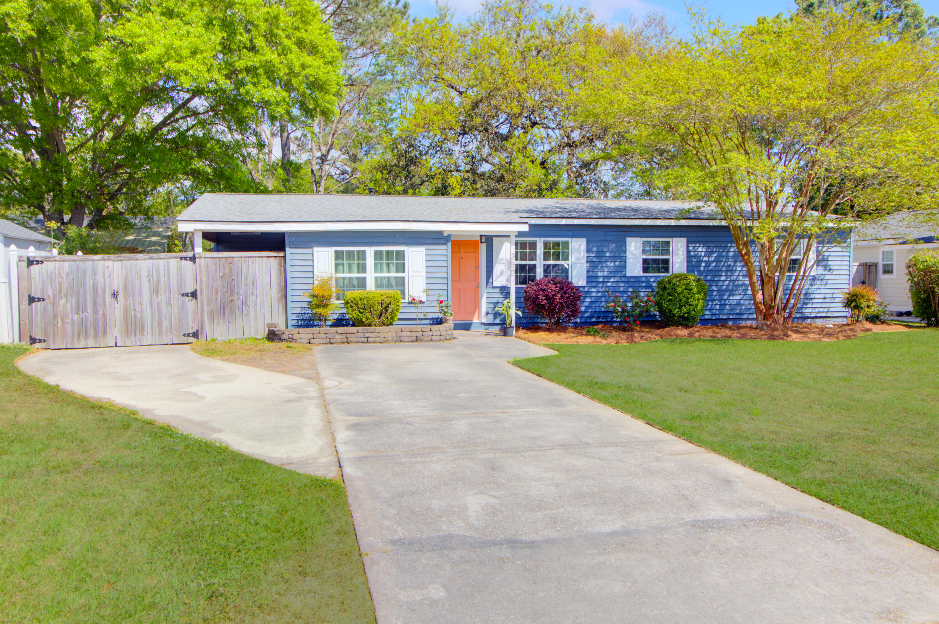 350 Hoff Avenue