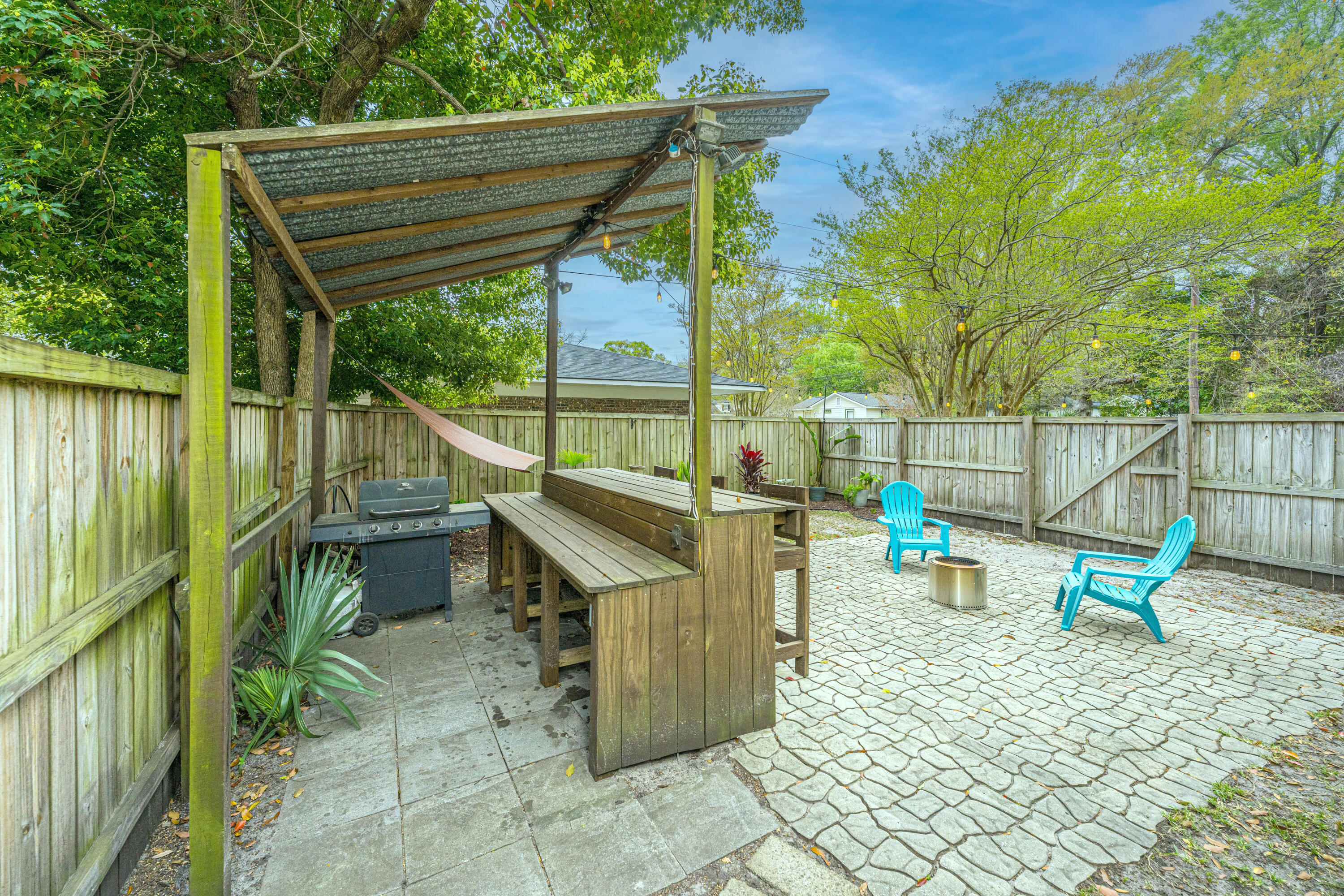 1240 Camelia Road