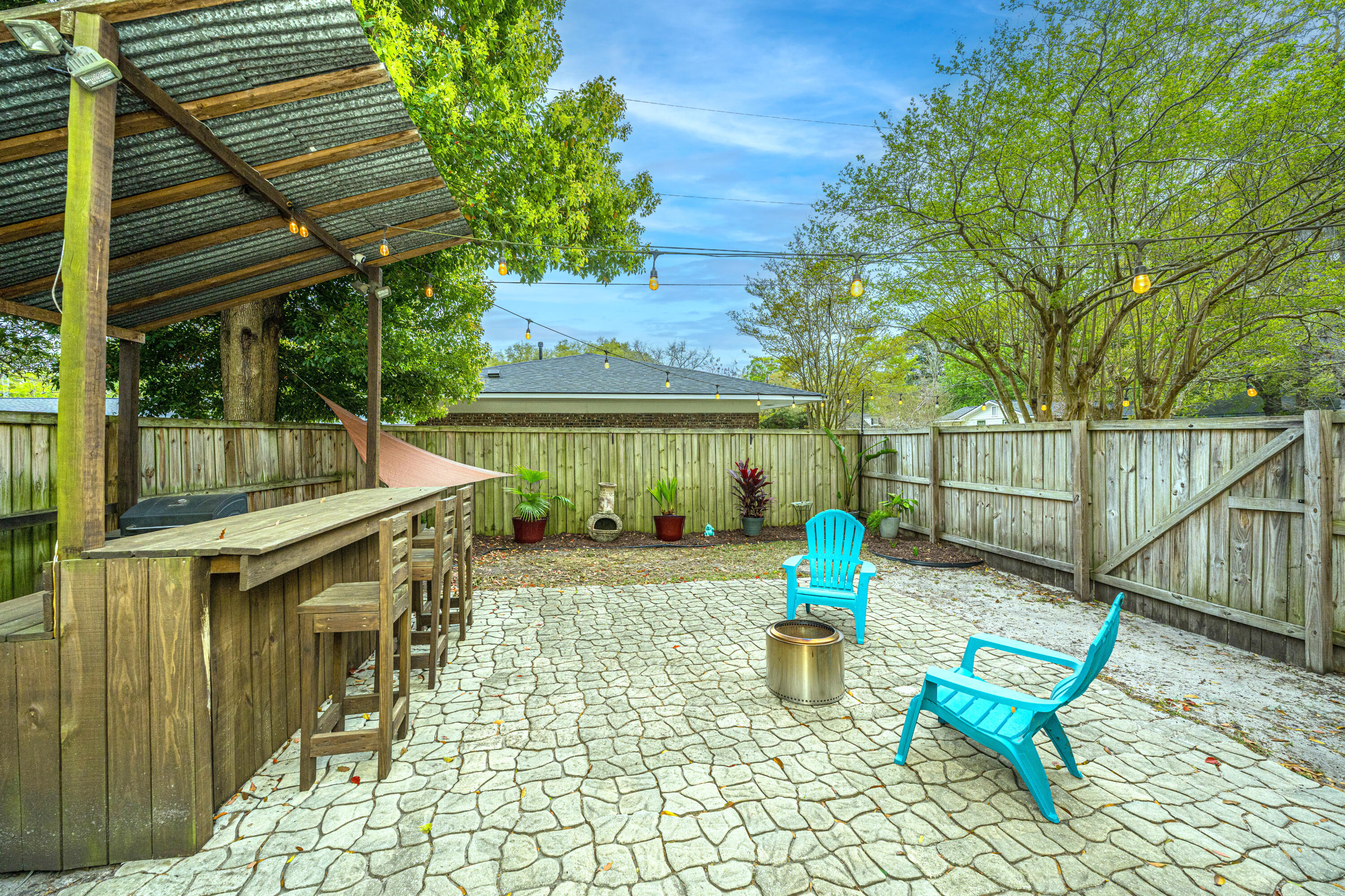 1240 Camelia Road