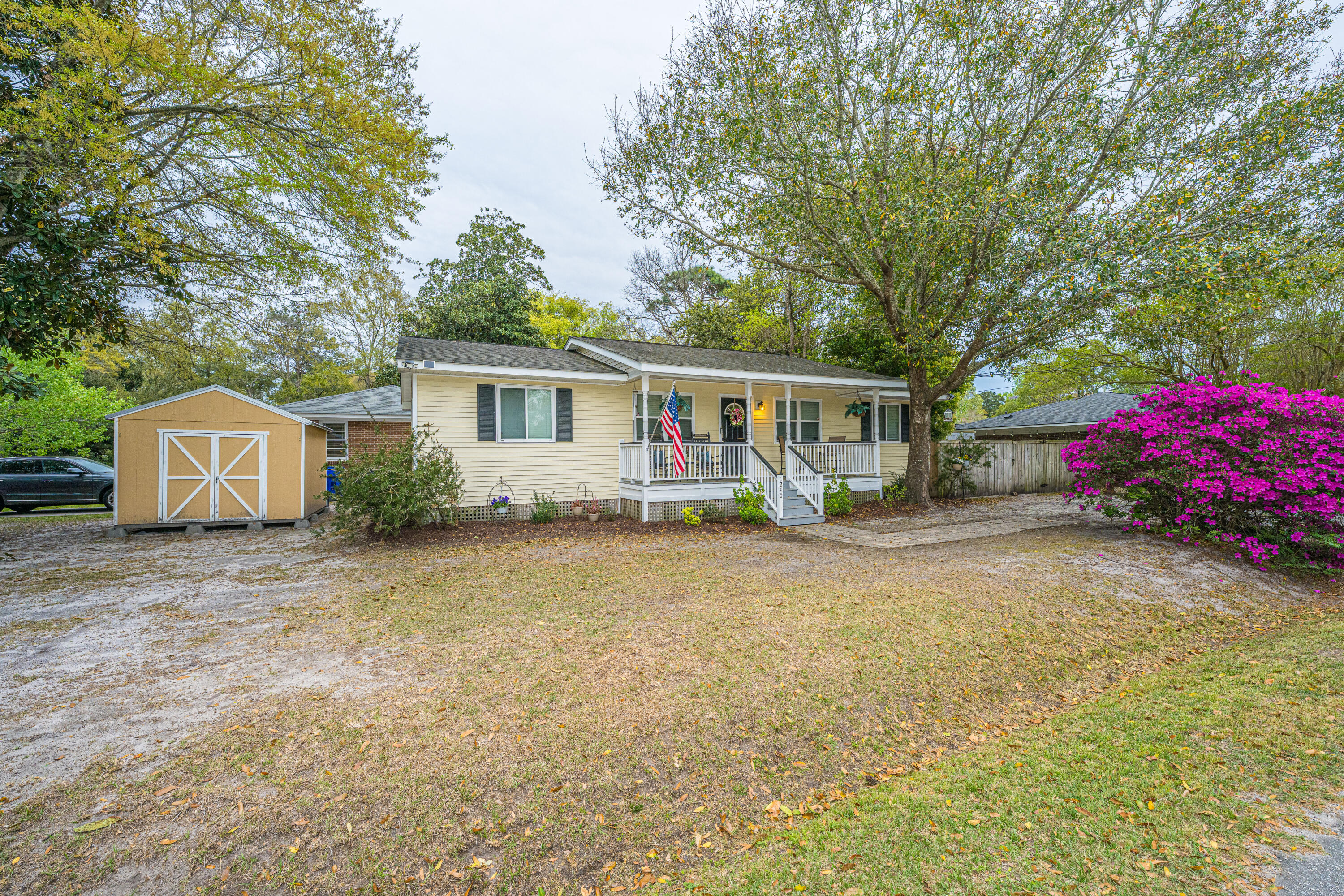 1240 Camelia Road