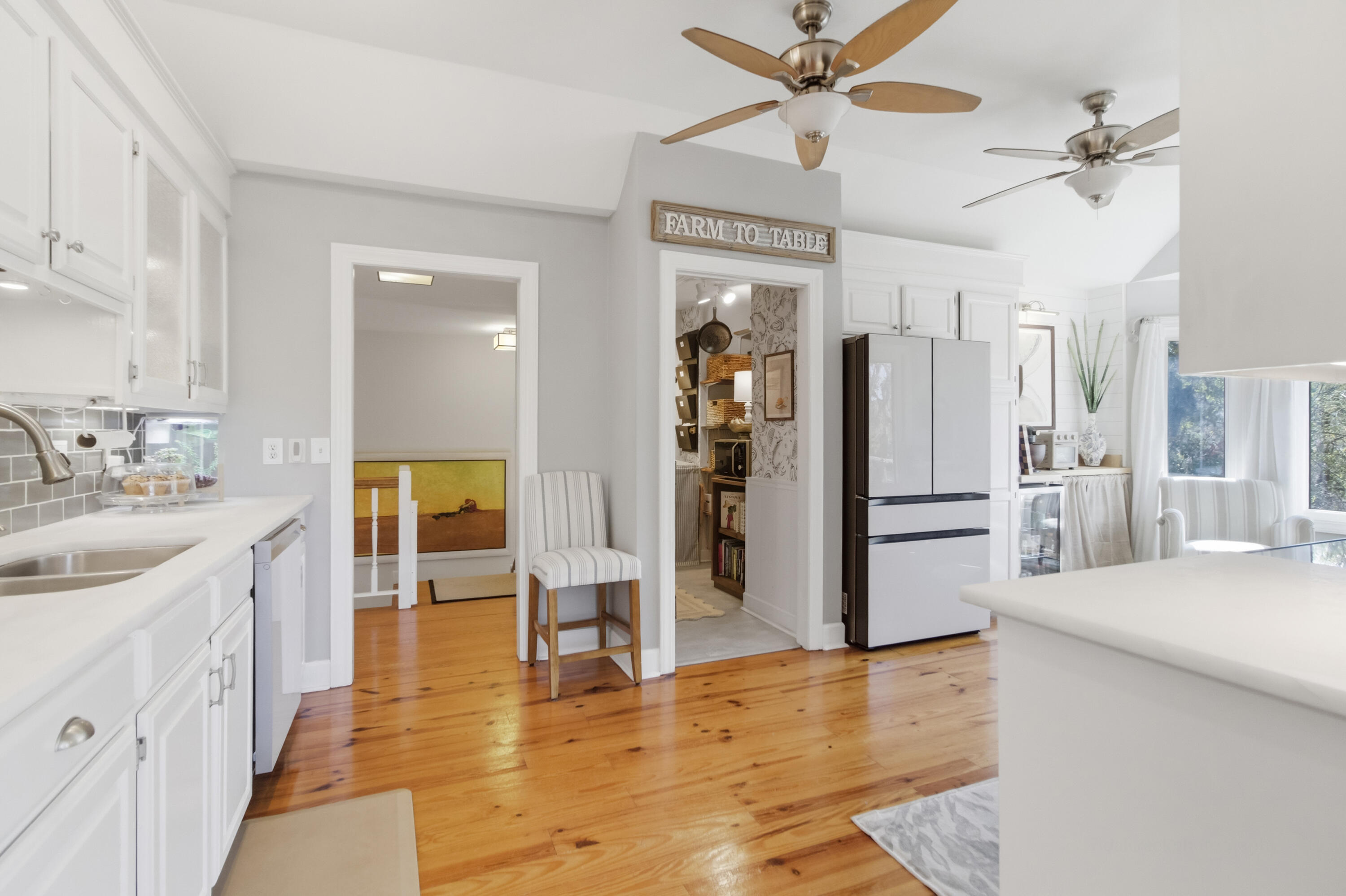 887 Parrot Creek Way