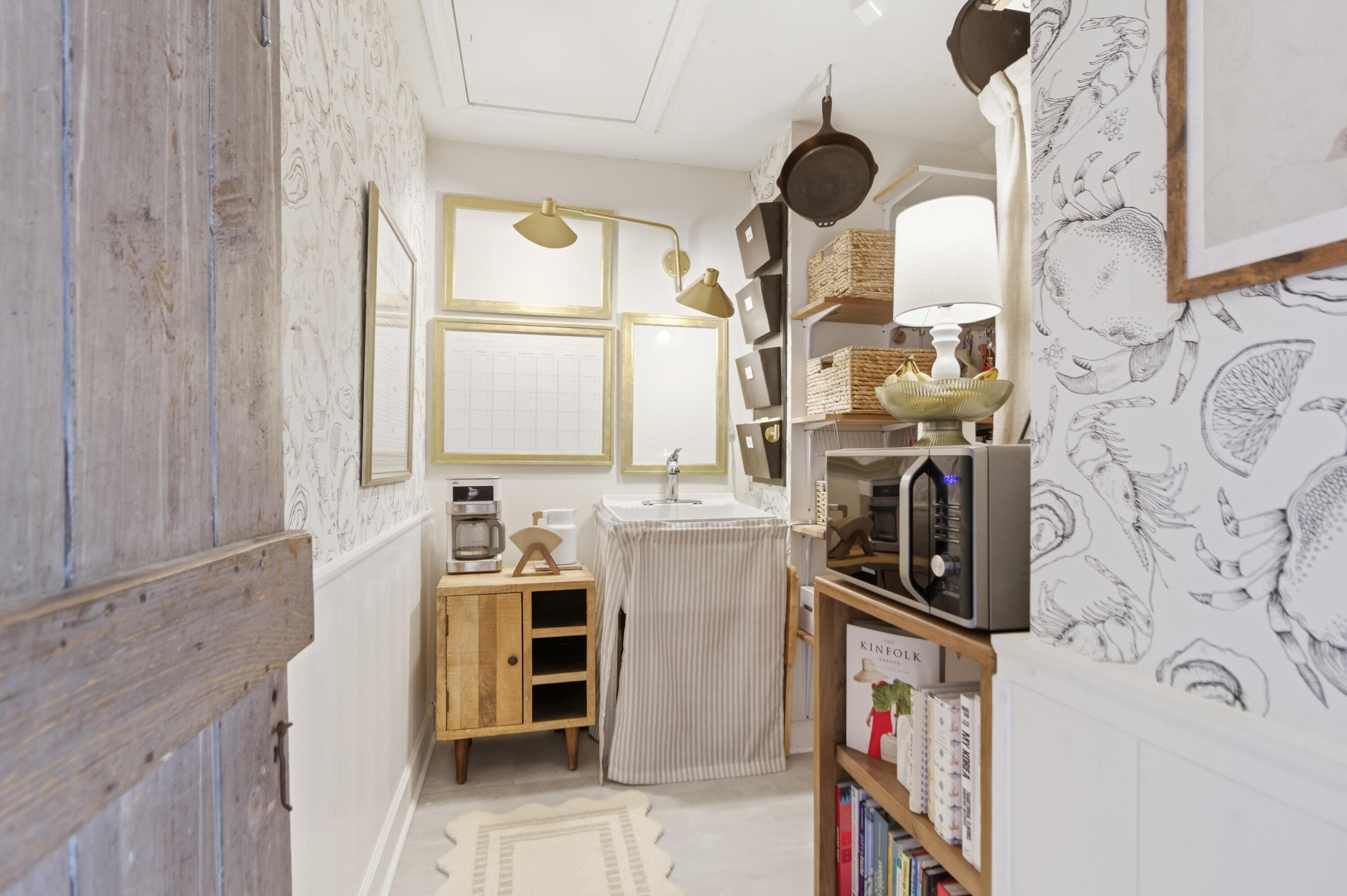 887 Parrot Creek Way