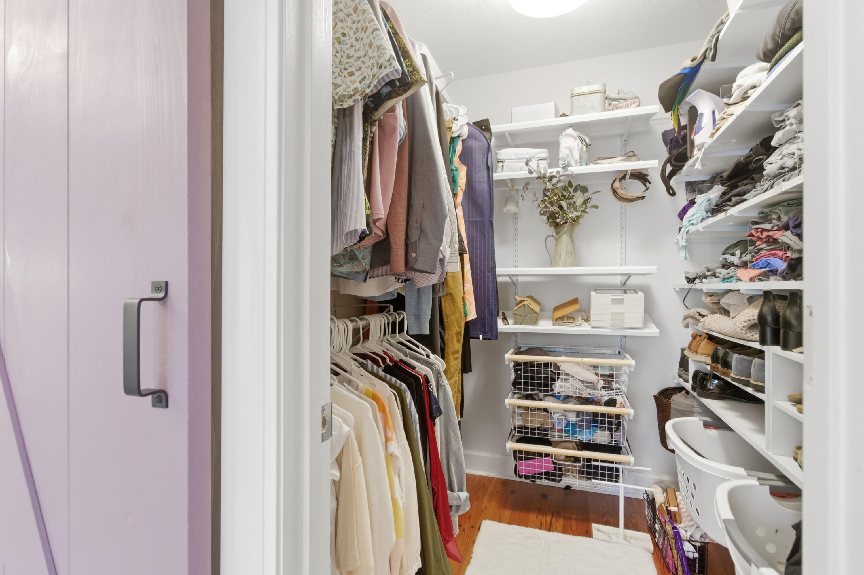 887 Parrot Creek Way