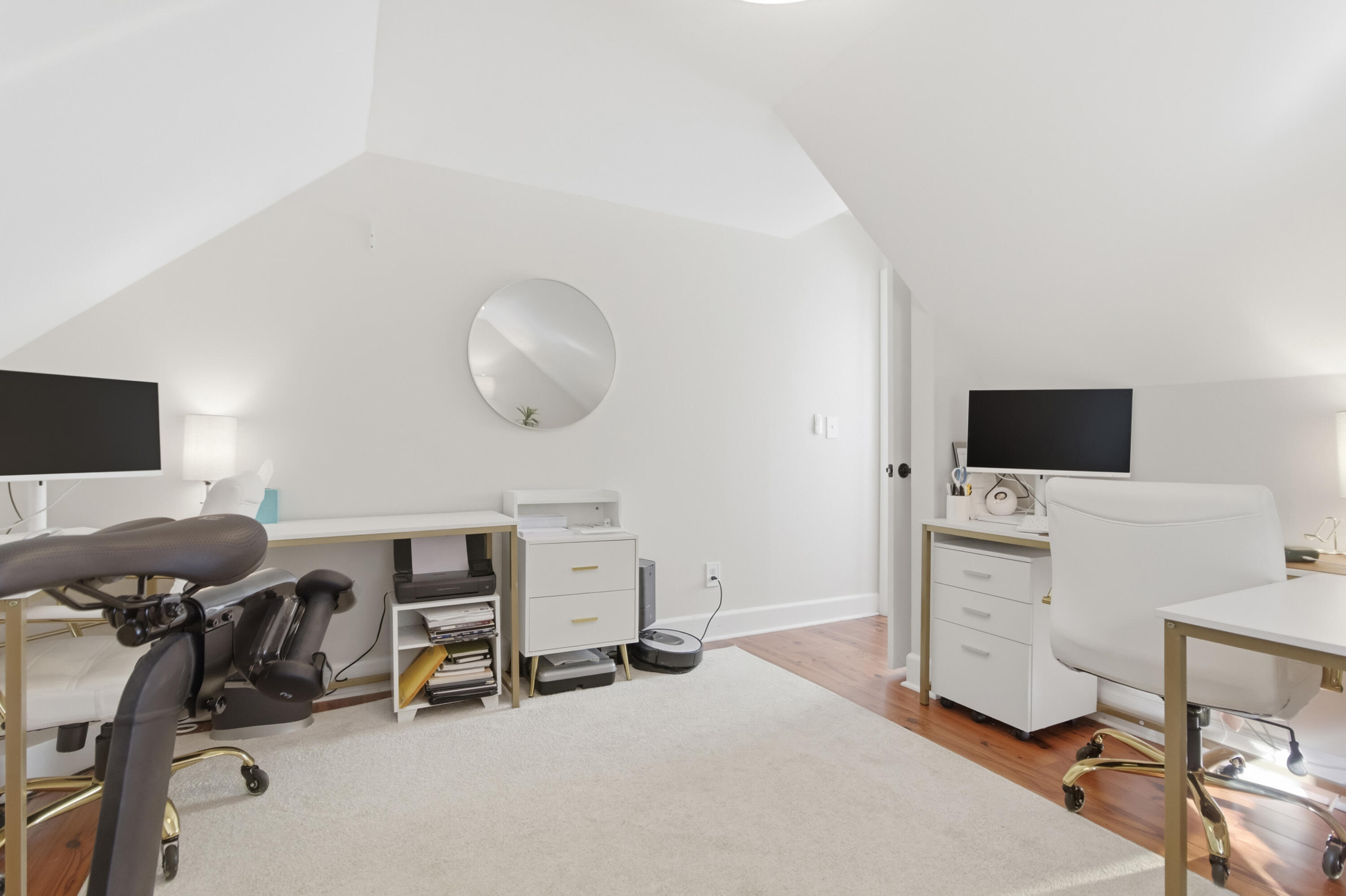 887 Parrot Creek Way