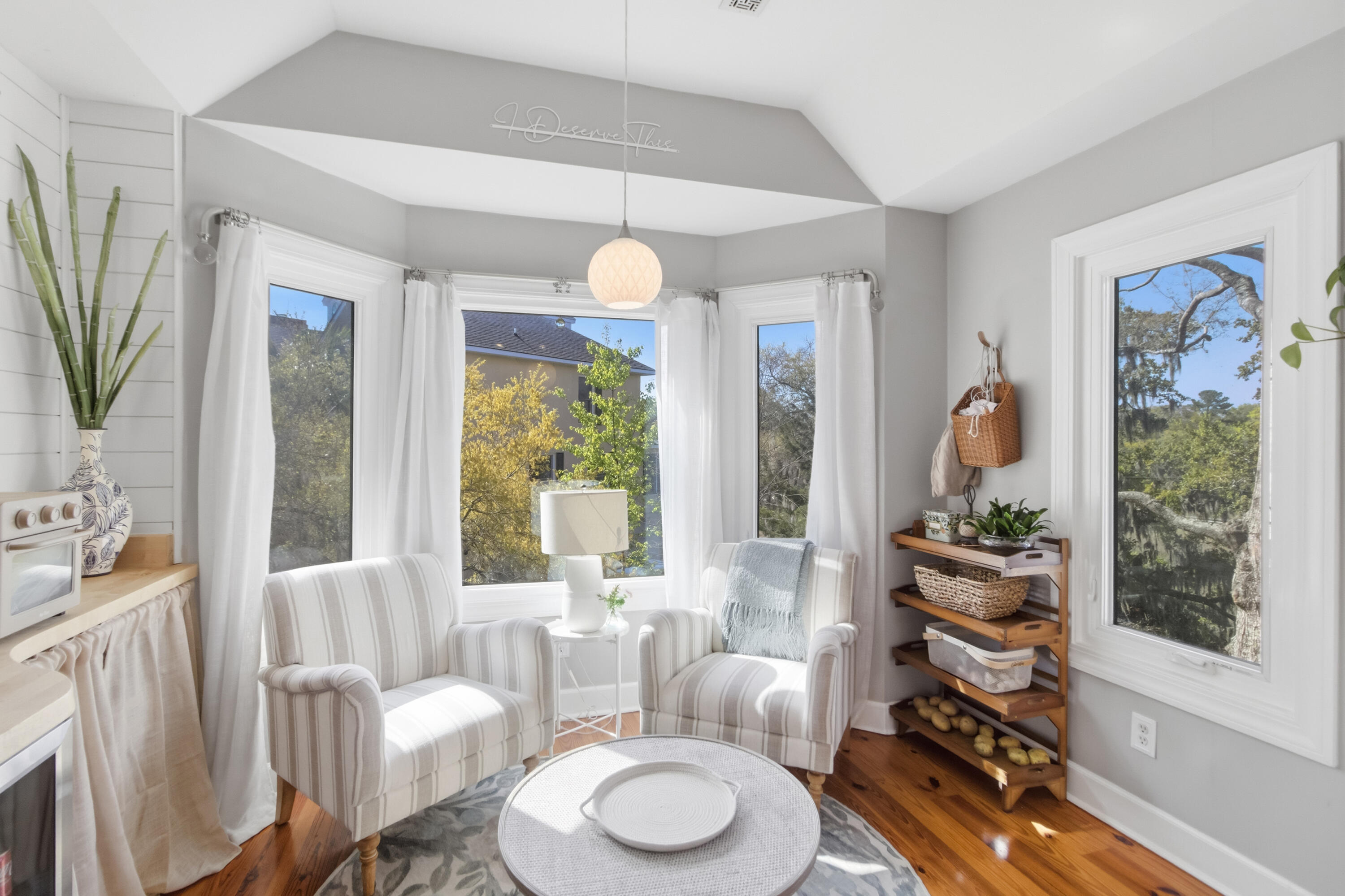 887 Parrot Creek Way