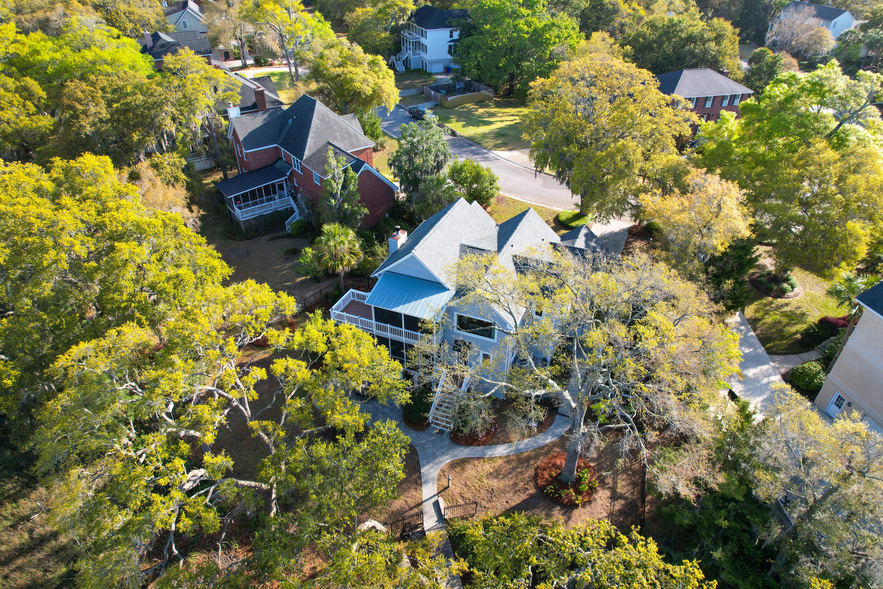 887 Parrot Creek Way