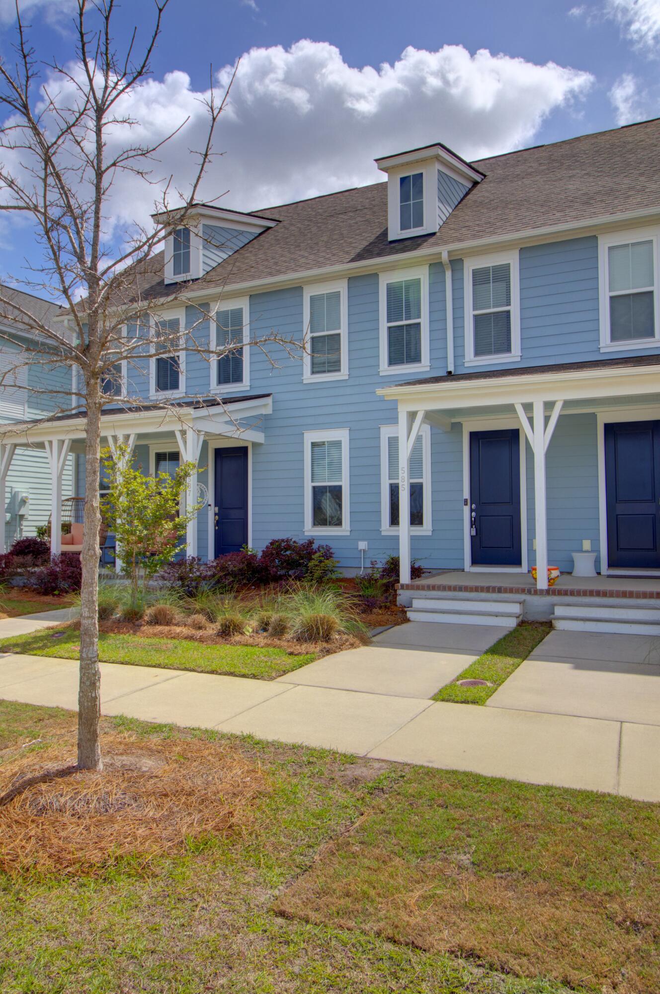 585 Blueway Avenue