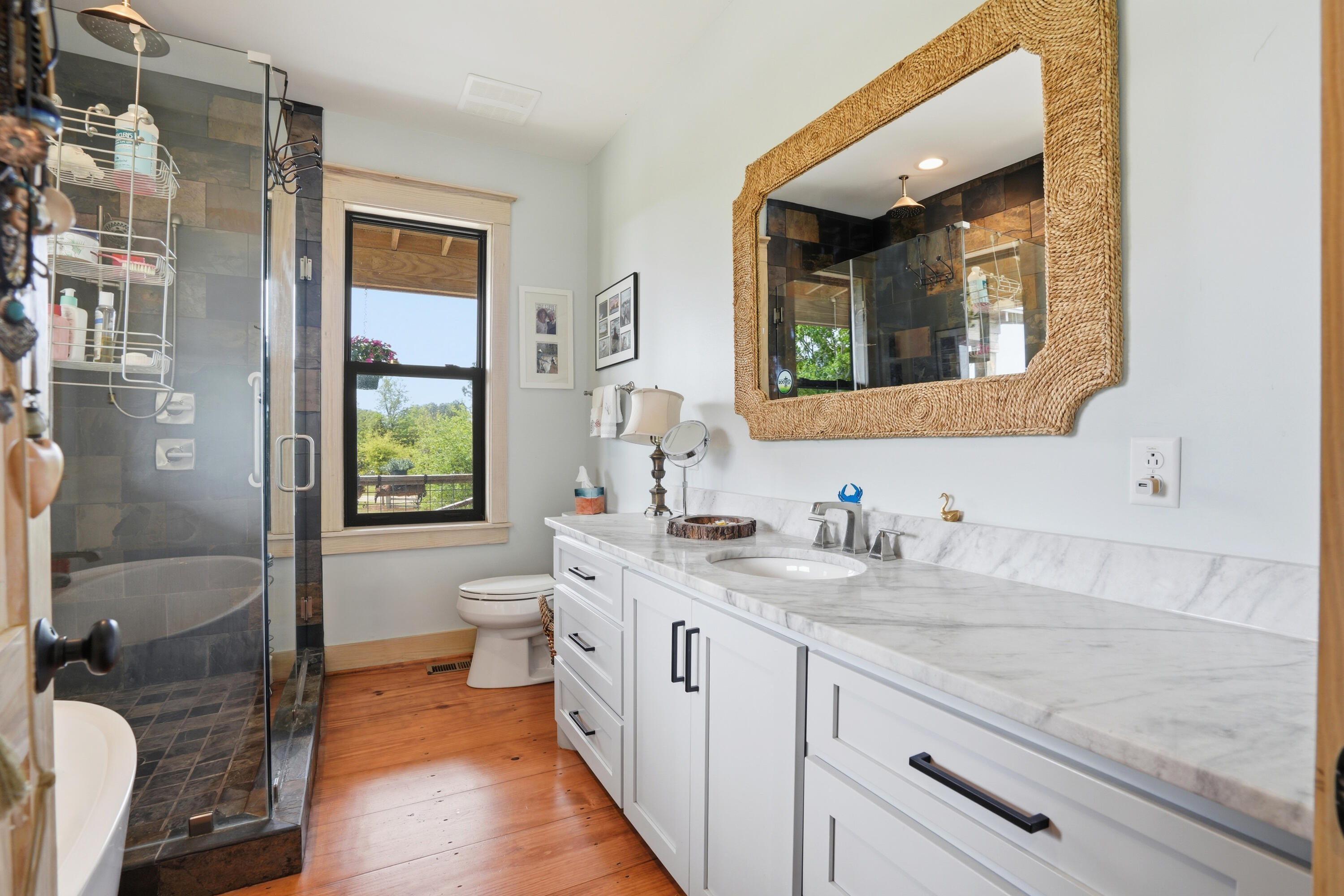 1692 Wharf Ferry Road