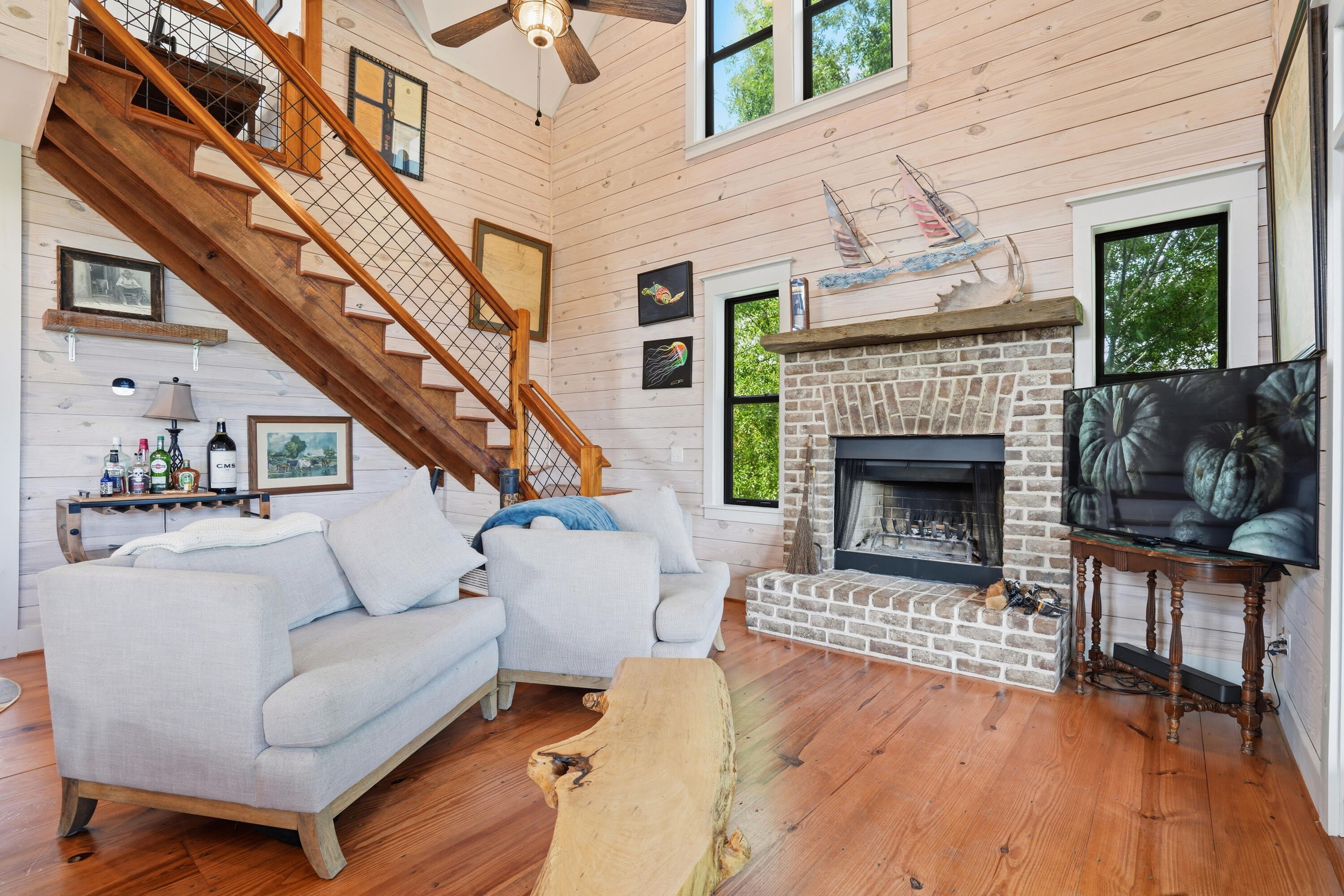 1692 Wharf Ferry Road