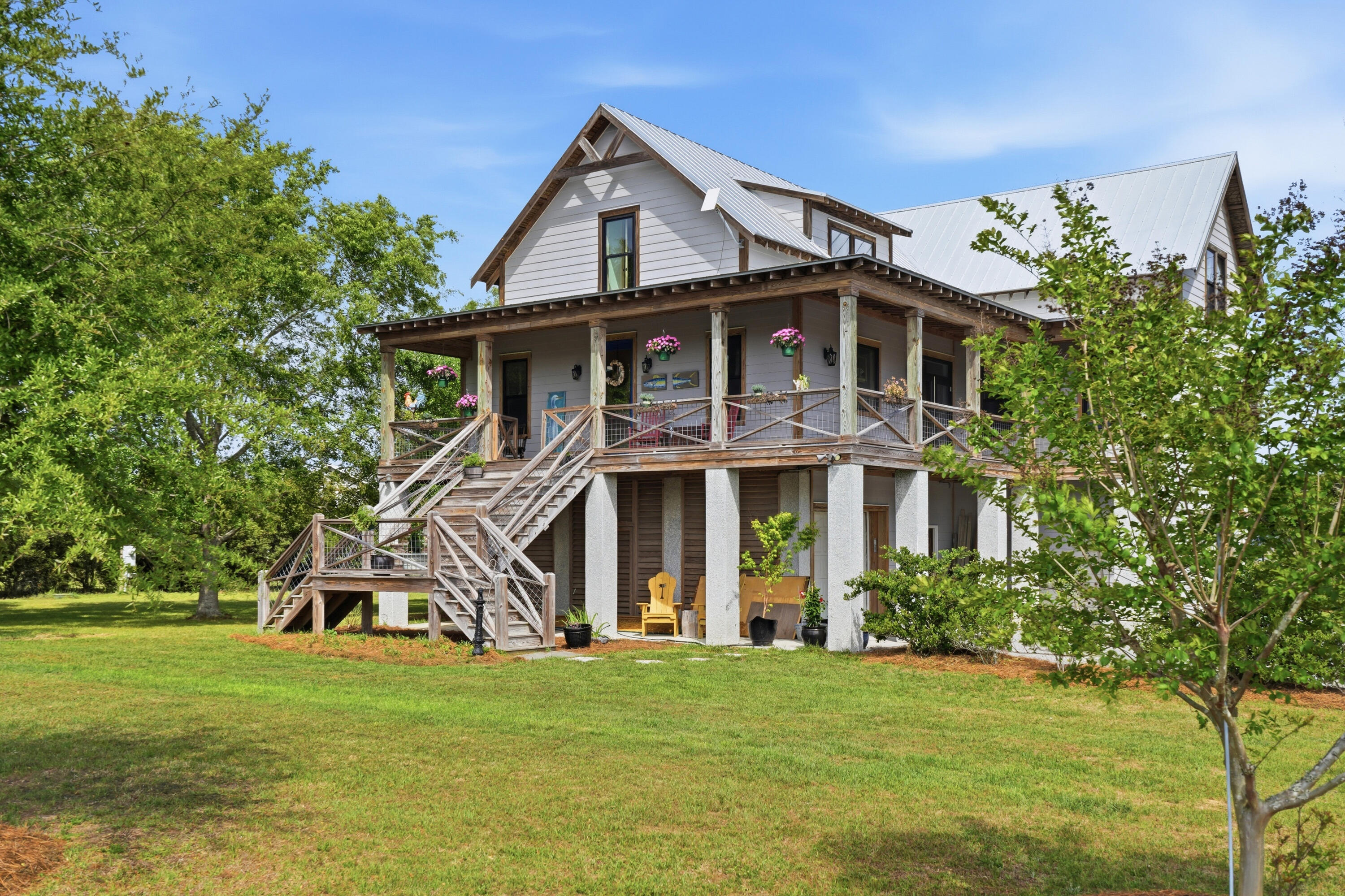 1692 Wharf Ferry Road