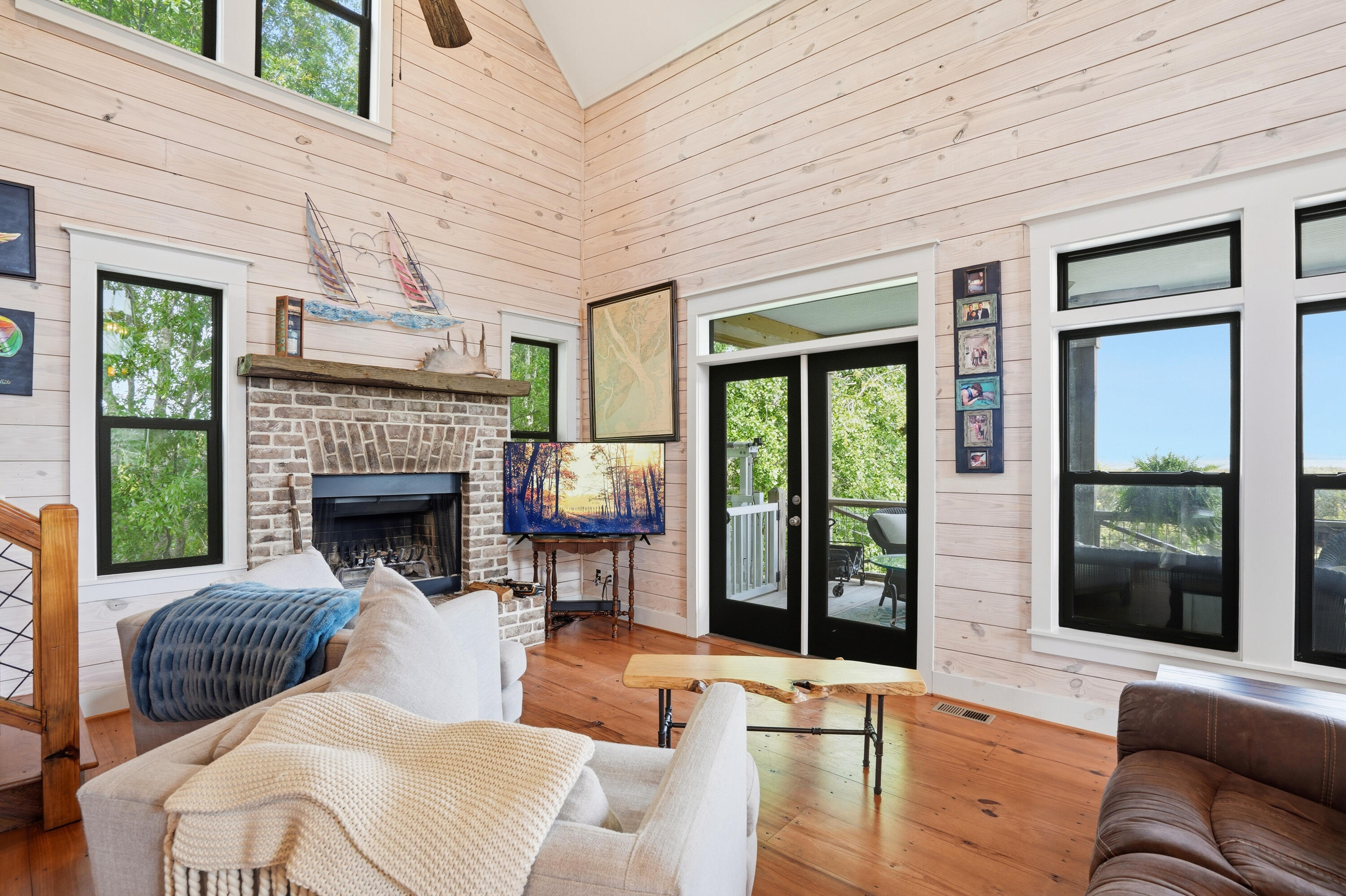 1692 Wharf Ferry Road