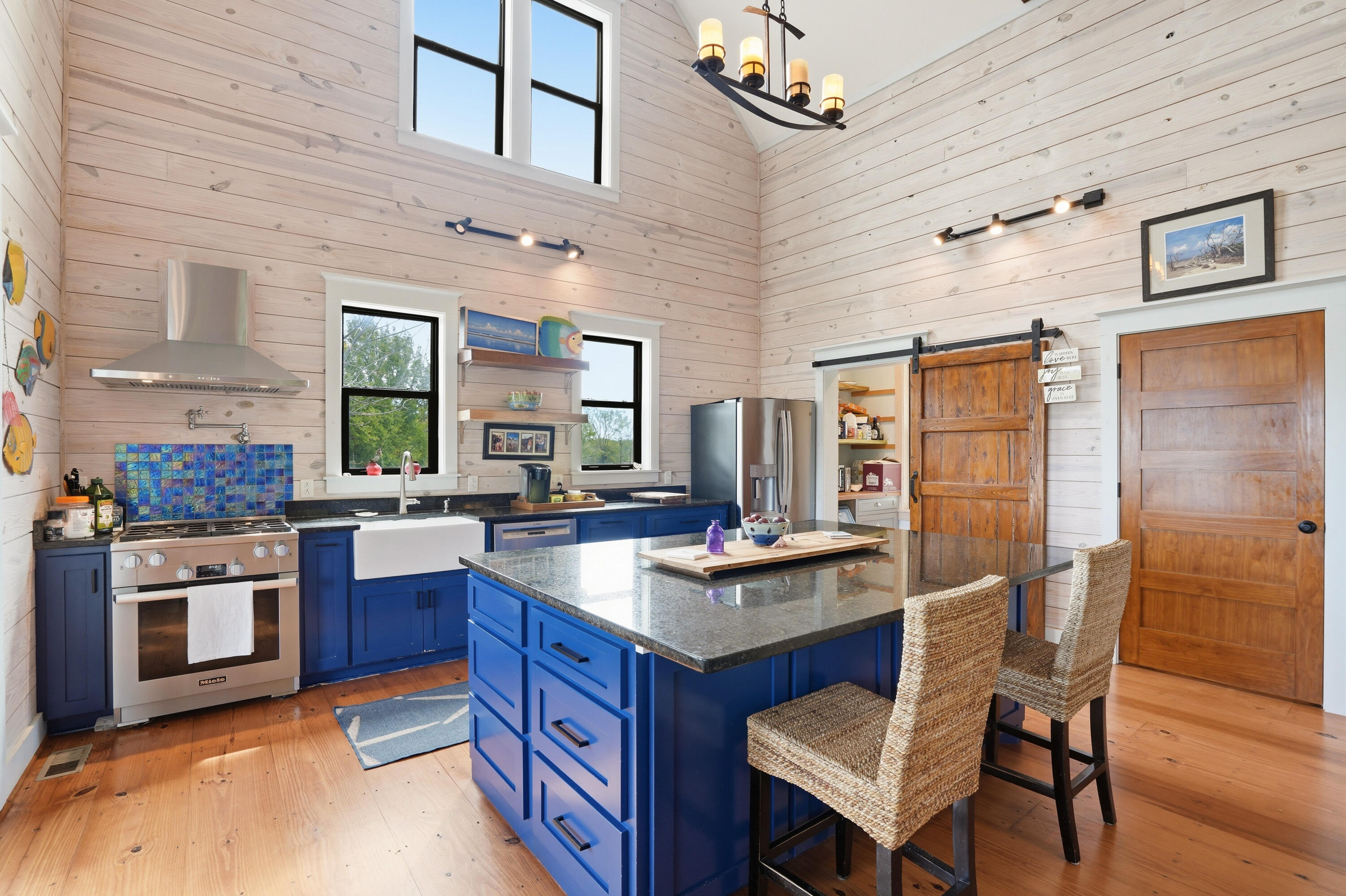 1692 Wharf Ferry Road