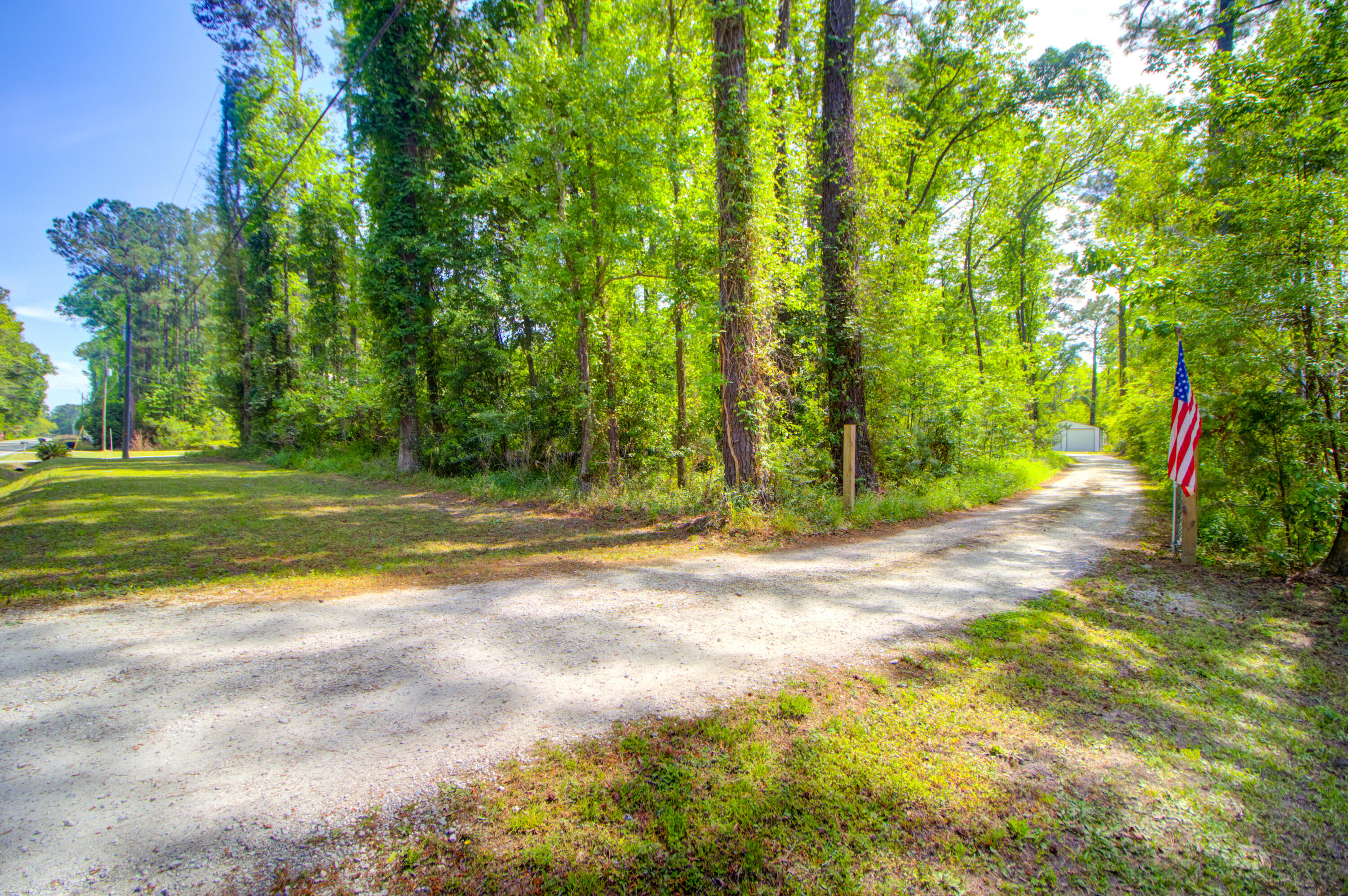 3195 Old Pond Road