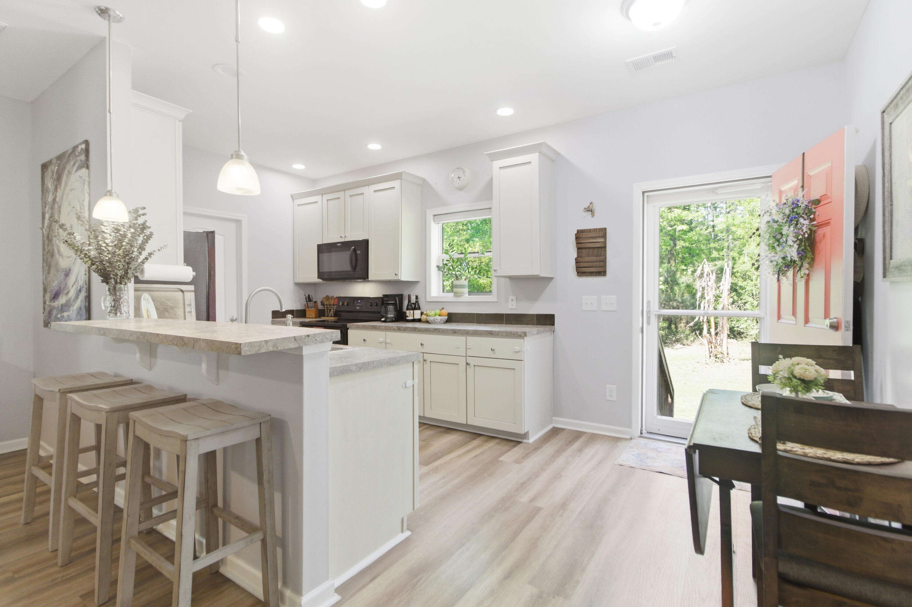 3195 Old Pond Road