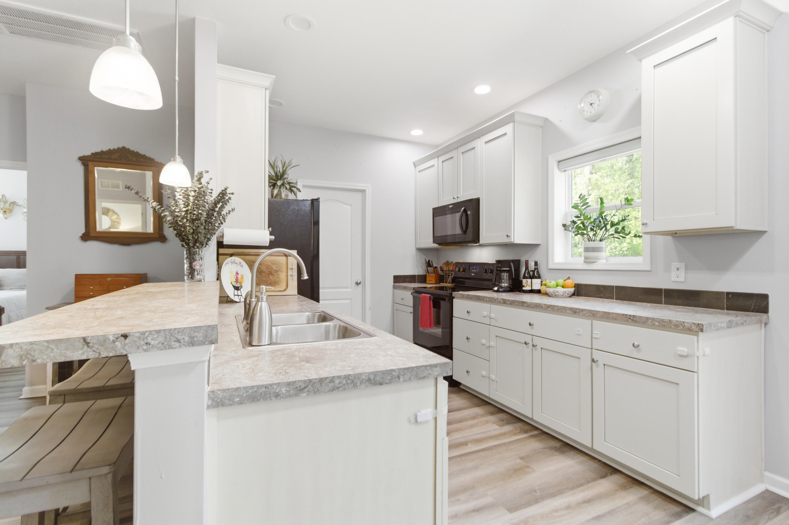 3195 Old Pond Road