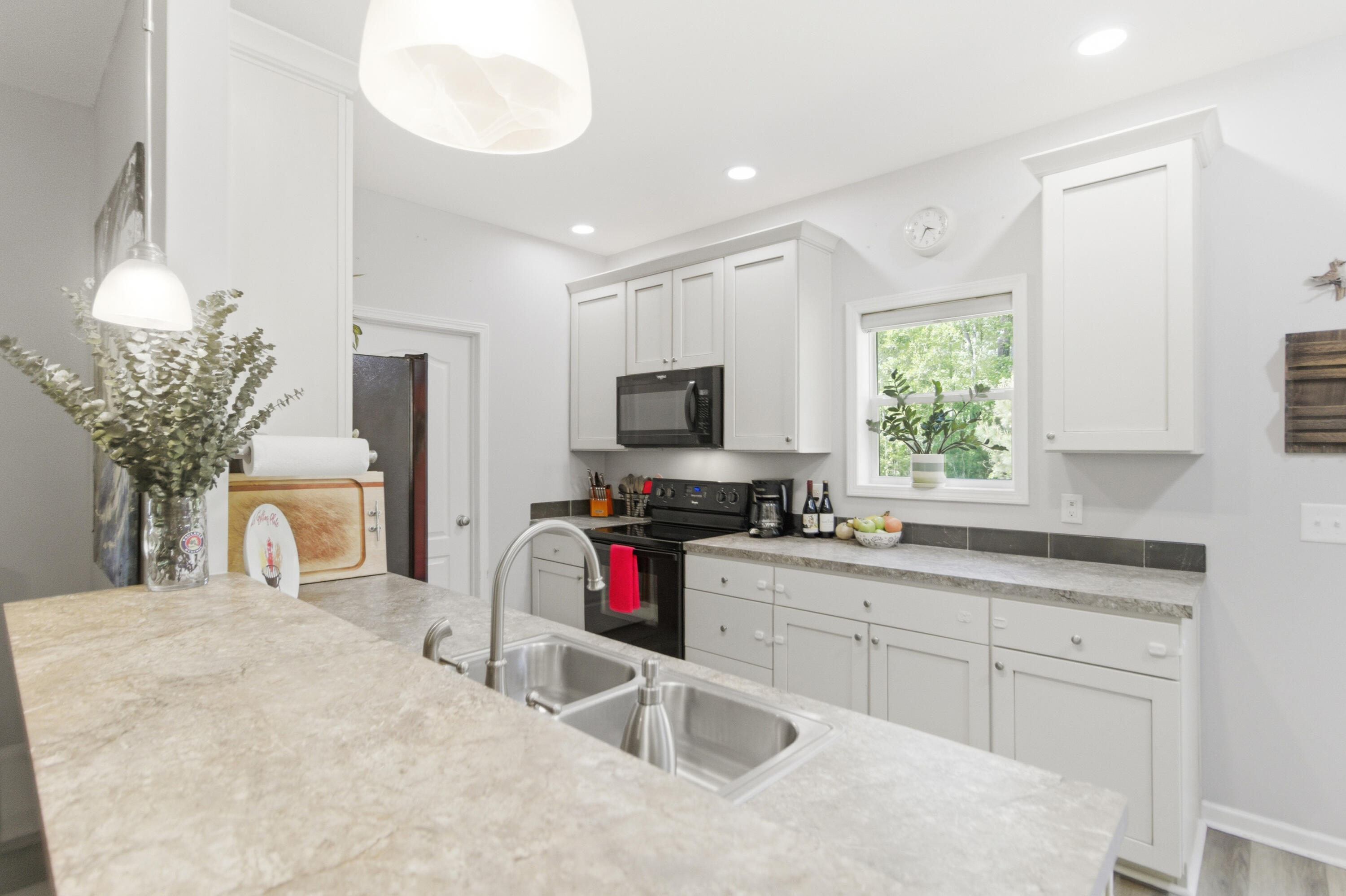 3195 Old Pond Road
