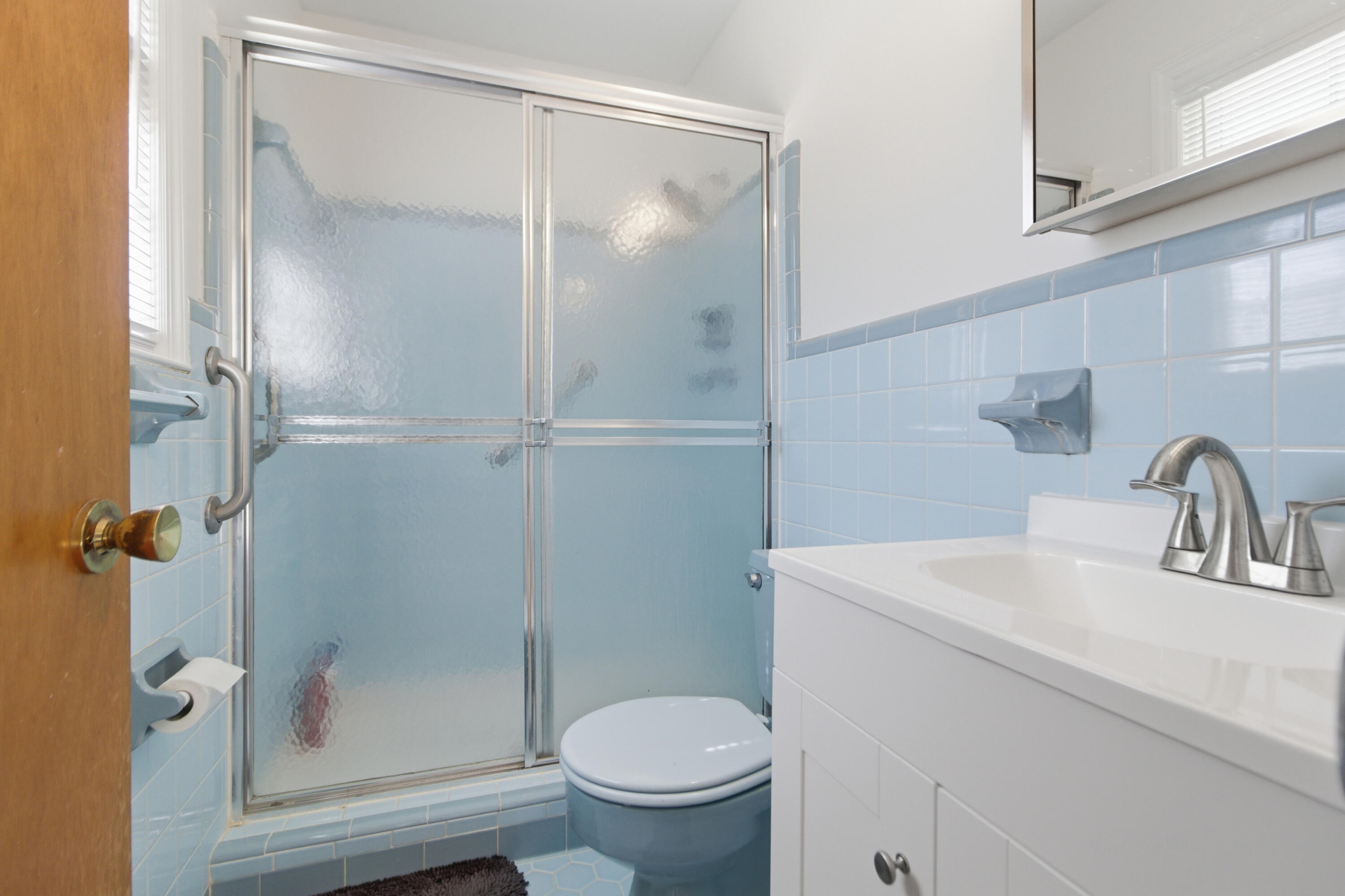 1084 Honeysuckle Lane