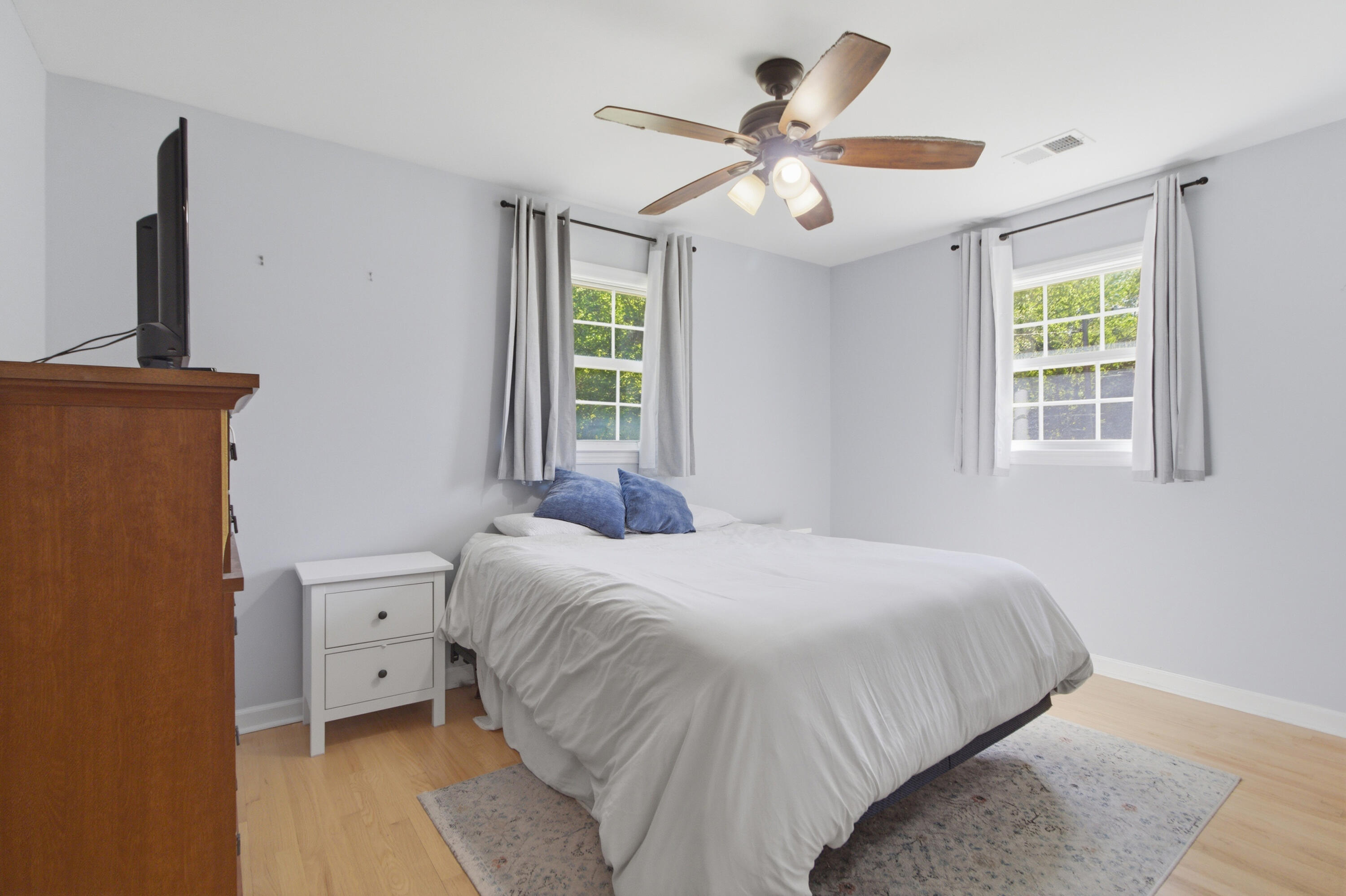 1084 Honeysuckle Lane