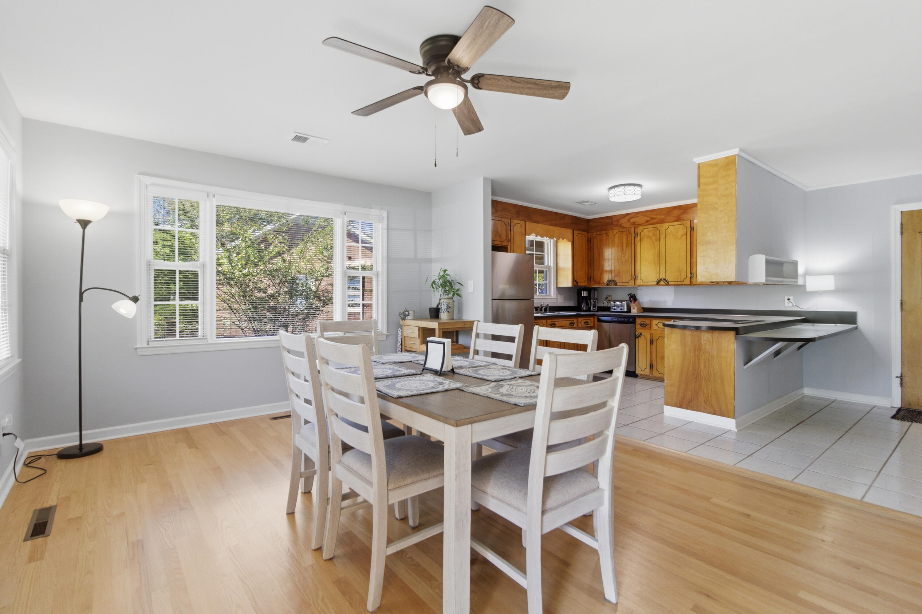 1084 Honeysuckle Lane