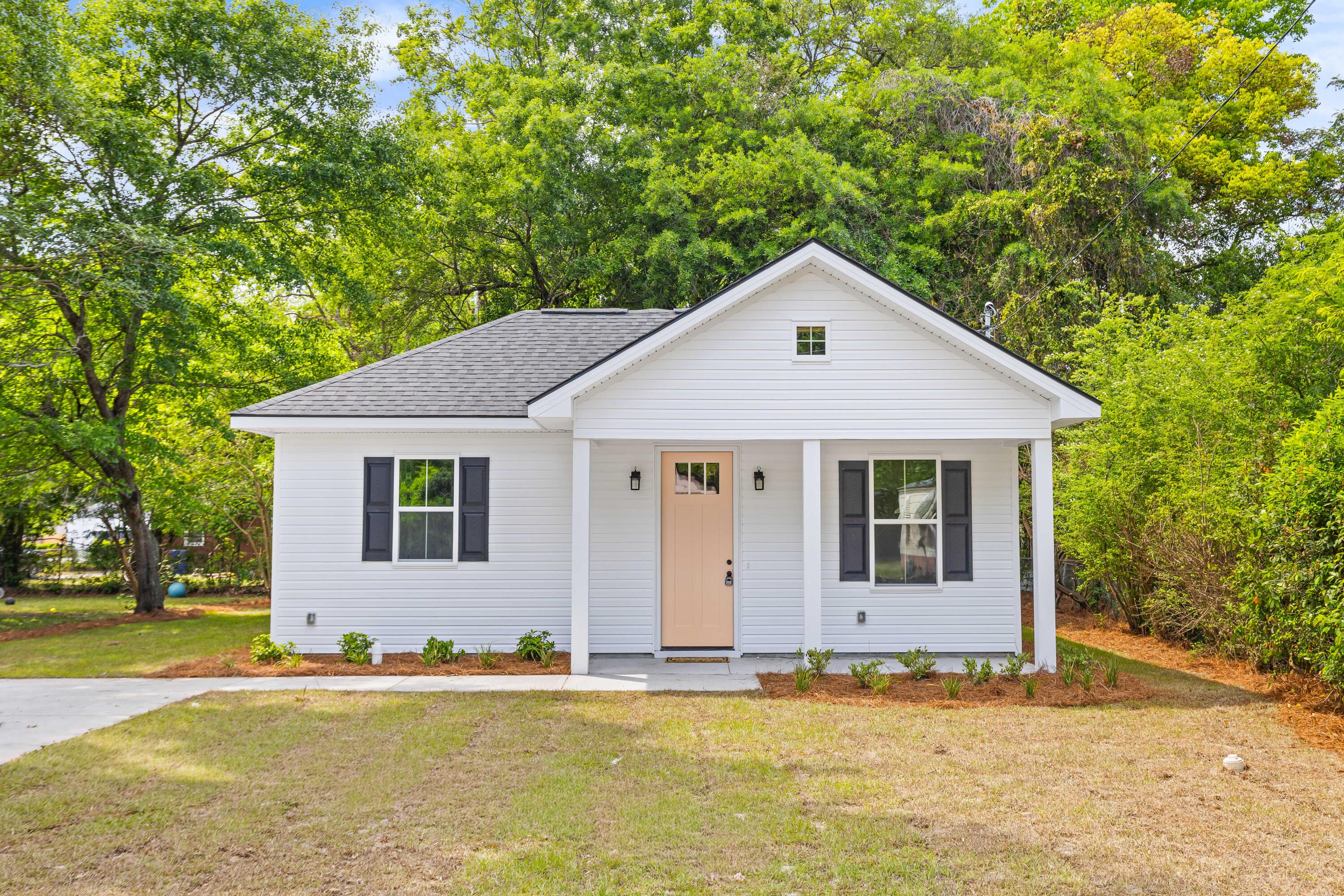 2620 Stark Lane