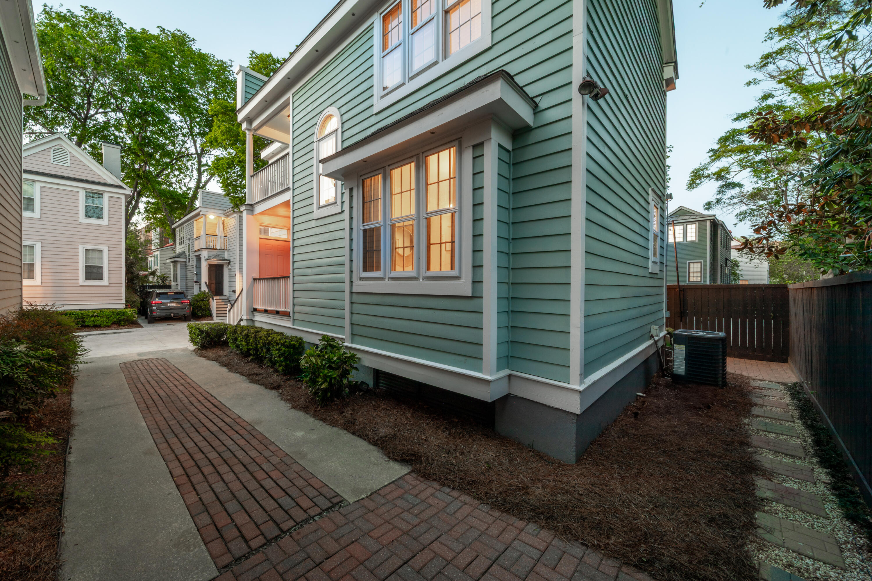 108 Smith Street Unit H Unit: Unit 108-H