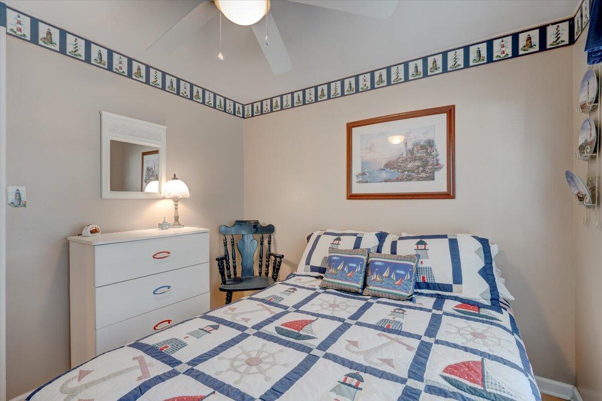 1302 E Ashley Avenue