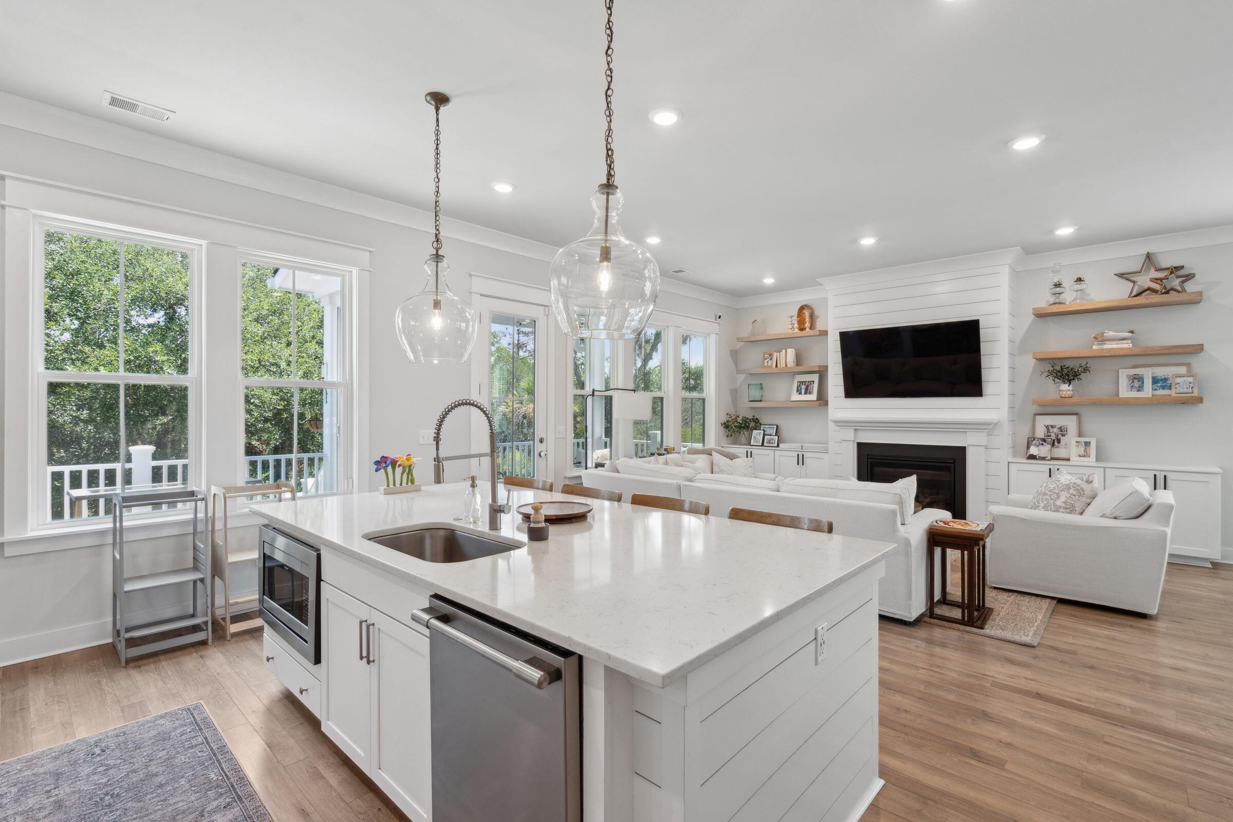 2690 Colonel Harrison Drive