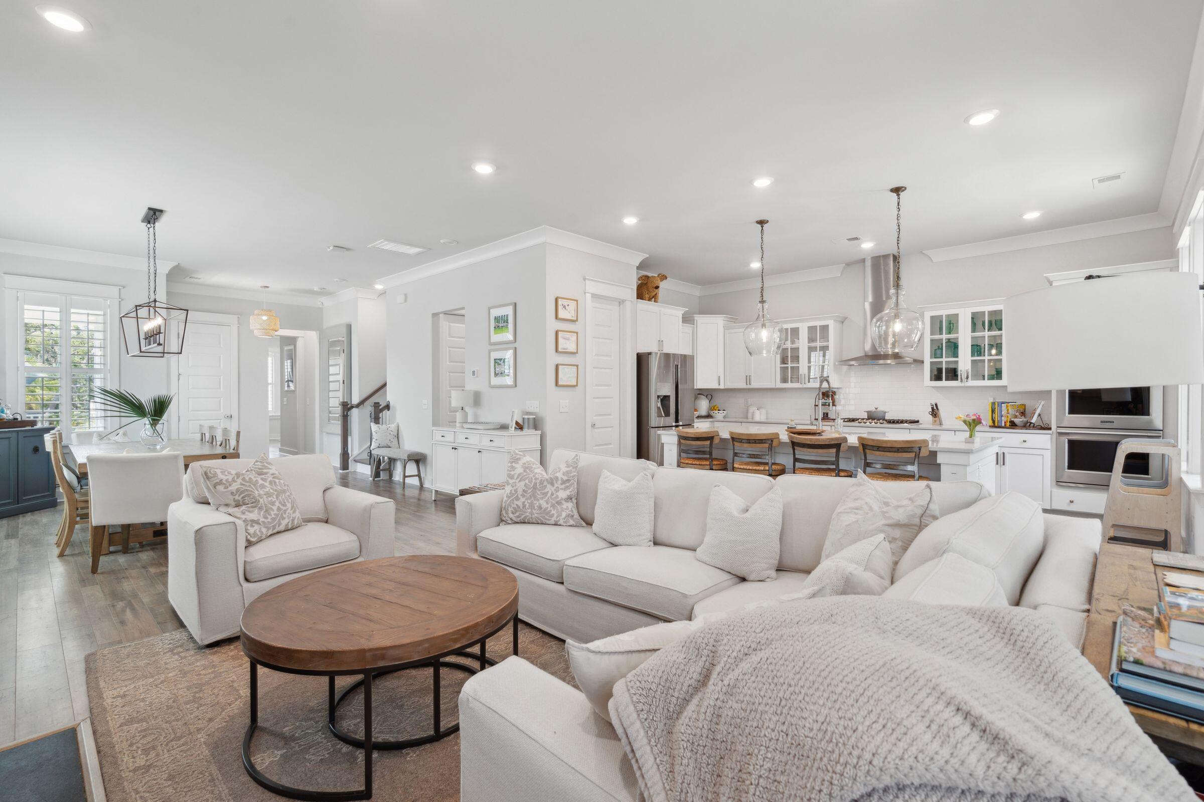 2690 Colonel Harrison Drive